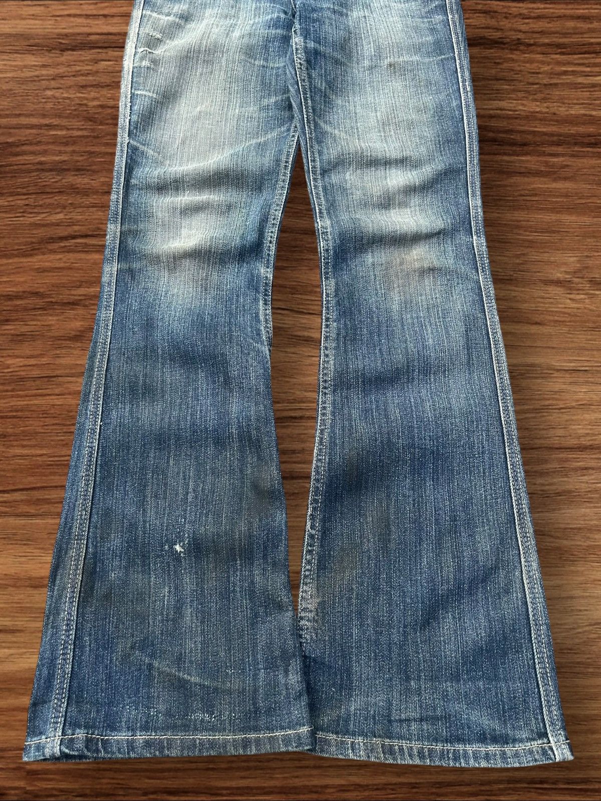 Japanese Brand Vintage Japanese Mud Washed Mid Rise Bootcut Flare Jeans Size 27" / US 4 / IT 40 - 9 Thumbnail