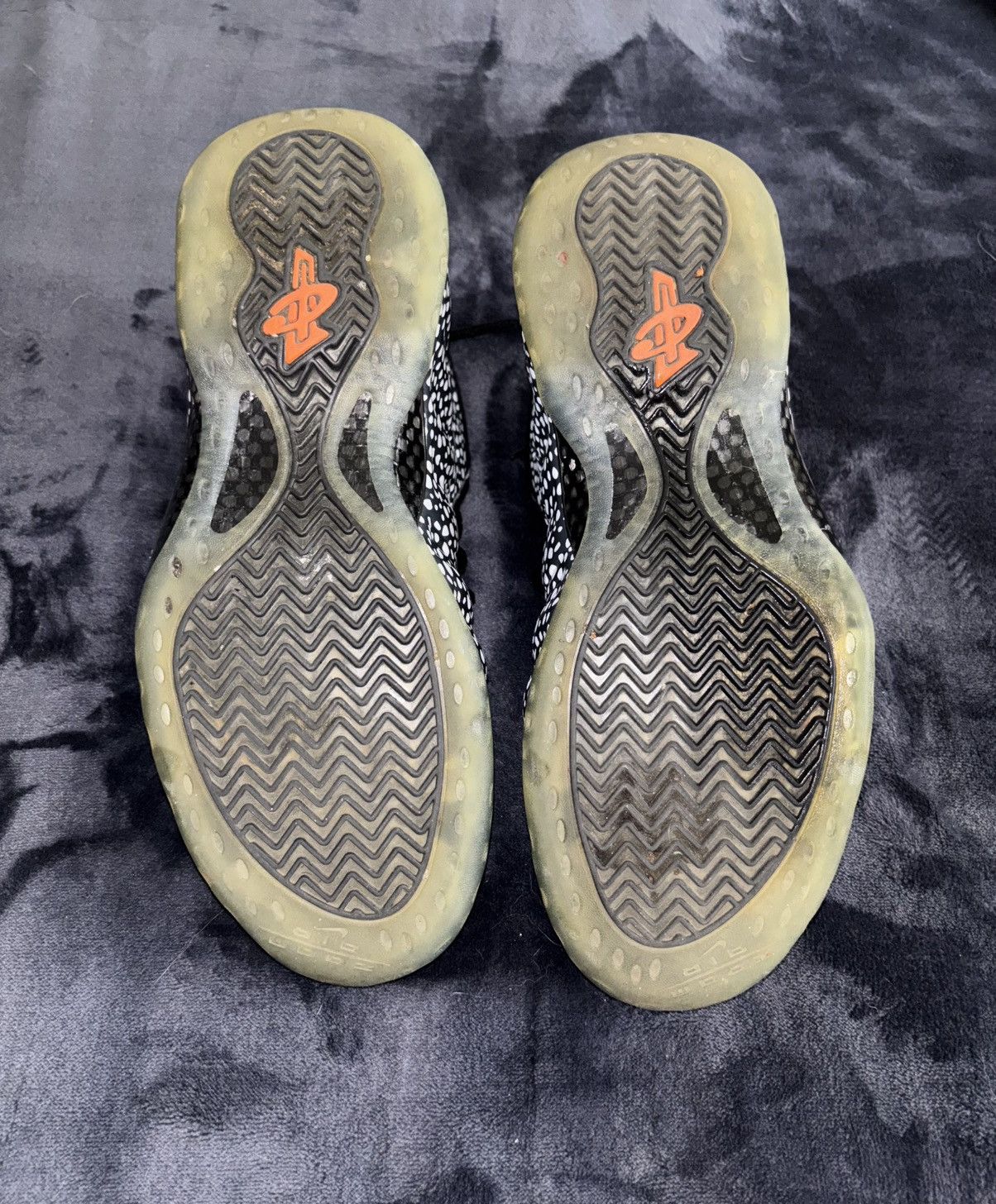 Nike Nike Foamposite Prm Safari Size US 10.5 / EU 43-44 - 4 Thumbnail