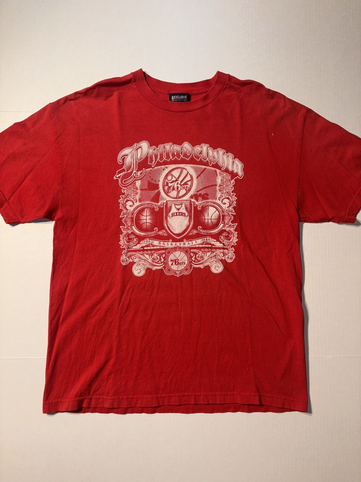 NBA Vtg Philadelphia 76ers NBA Exclusive Collection Y2K Tshirt Size US XL / EU 56 / 4 - 1 Thumbnail