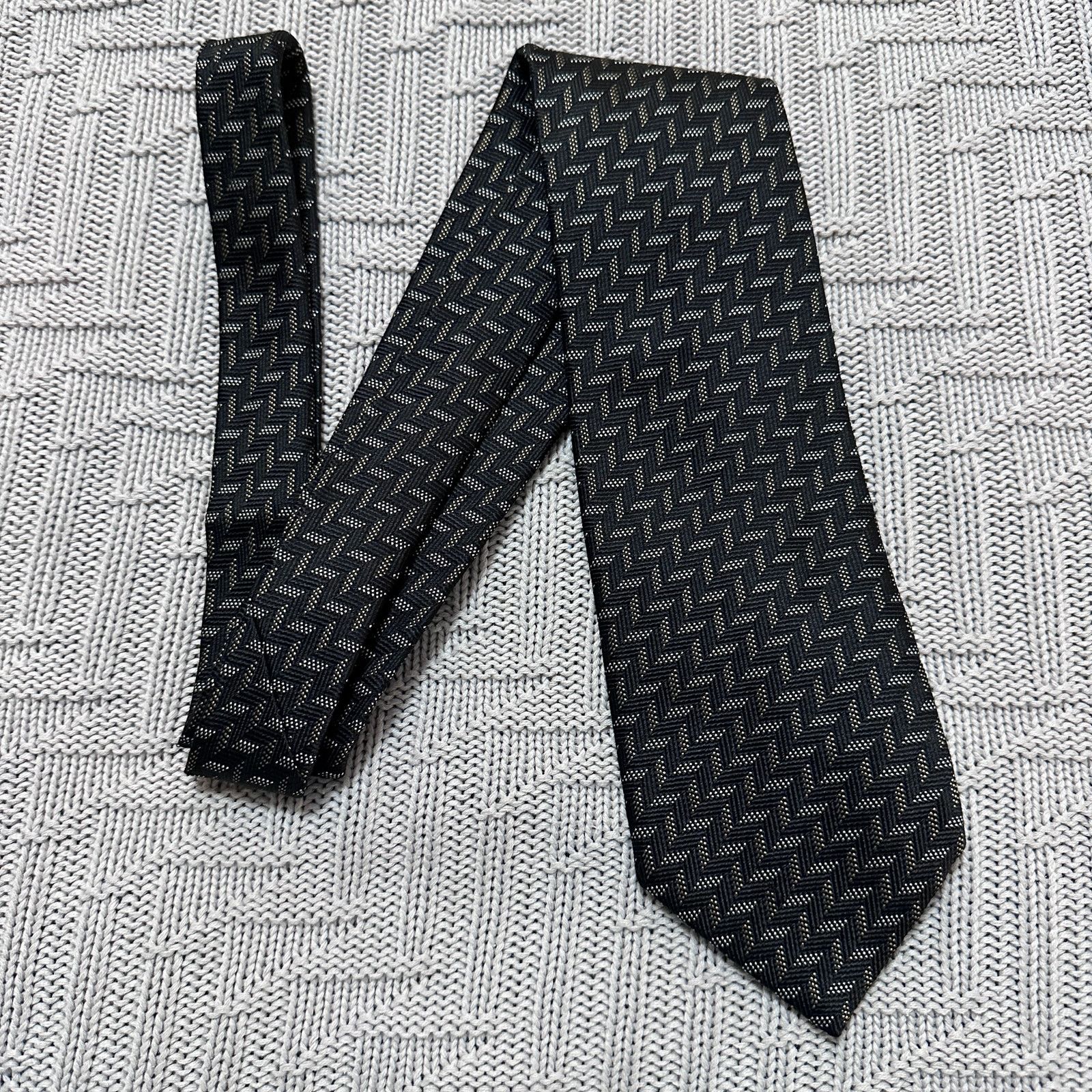 Barneys New York Barney's New York black monotone geometric Italian silk tie Size ONE SIZE - 1 Thumbnail