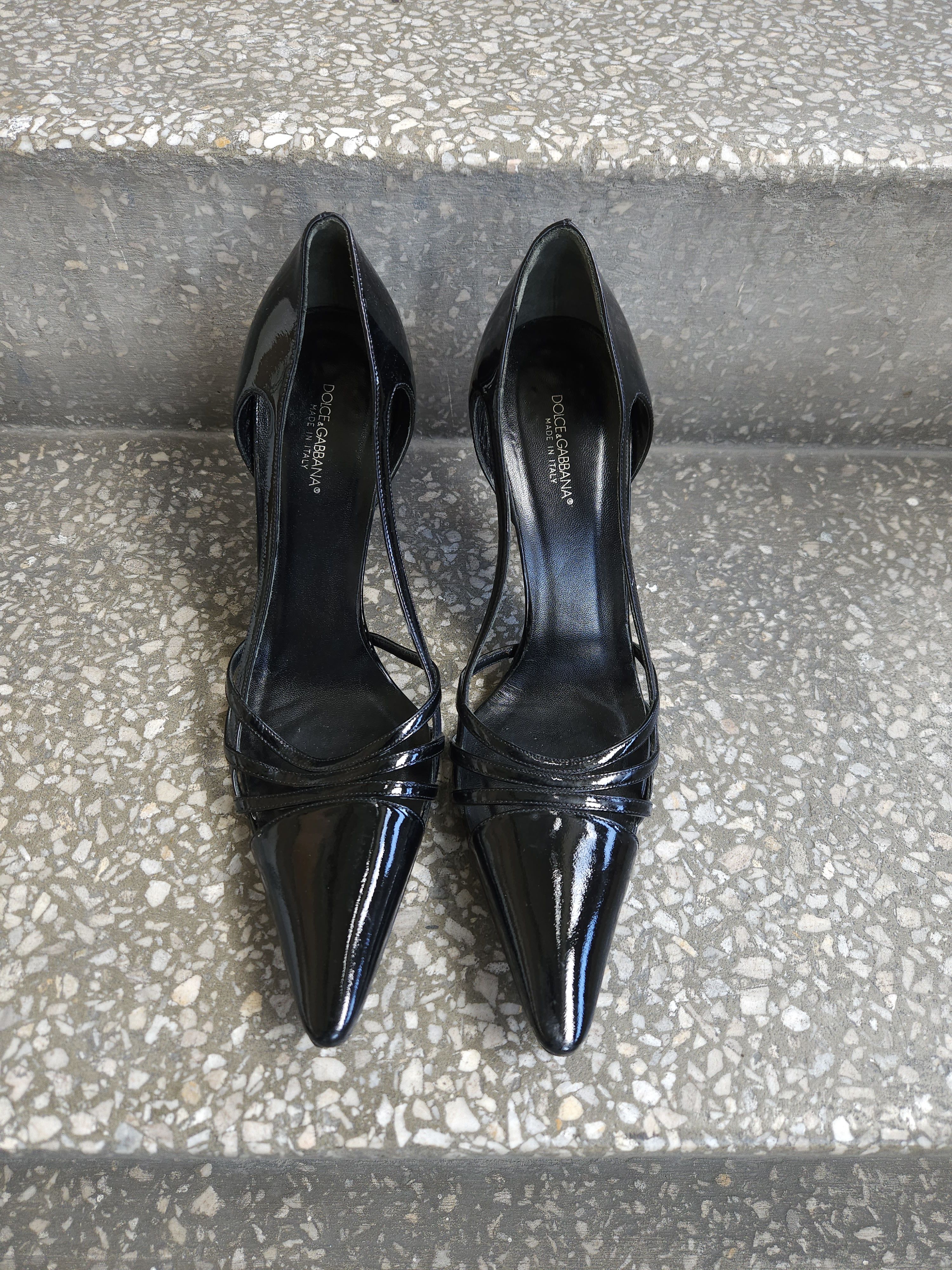 Dolce & Gabbana Dolce gabbana black patent leather pointed toe heels Size US 10 / IT 40 - 11 Thumbnail