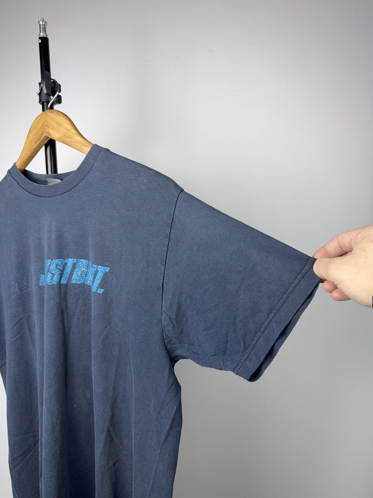 Nike 90s Nike Just Do It Faded Vintage Style Graphic Sports Tee Size US M / EU 48-50 / 2 - 7 Thumbnail