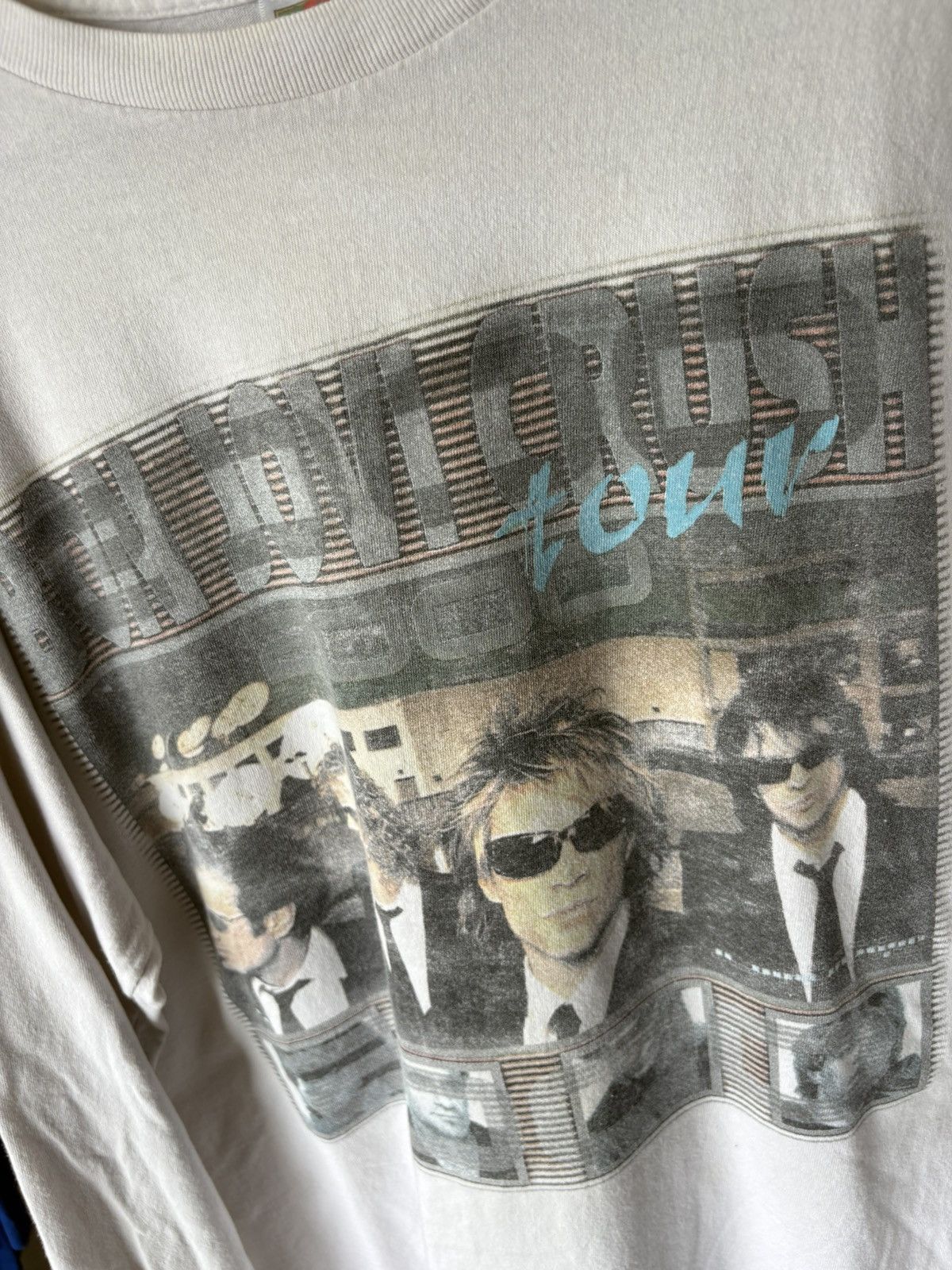 Band Tees 2000 Bon Jovi Crush Tour long Sleeve T-Shirt Size US XL / EU 56 / 4 - 3 Thumbnail