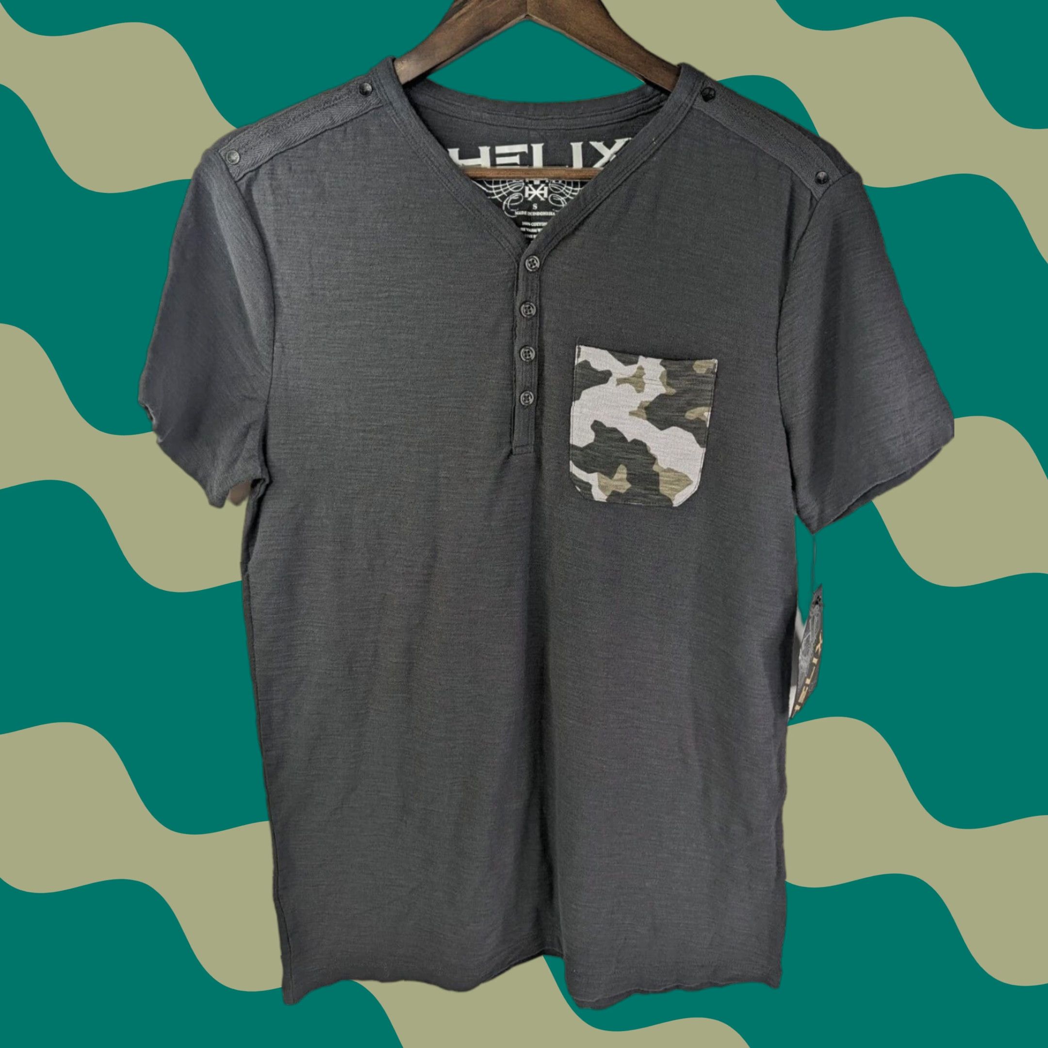 Vintage NWT Helix Camouflage Pocket Henley T Shirt Gray Short Sleeve Mens Size S Size US S / EU 44-46 / 1 - 1 Thumbnail