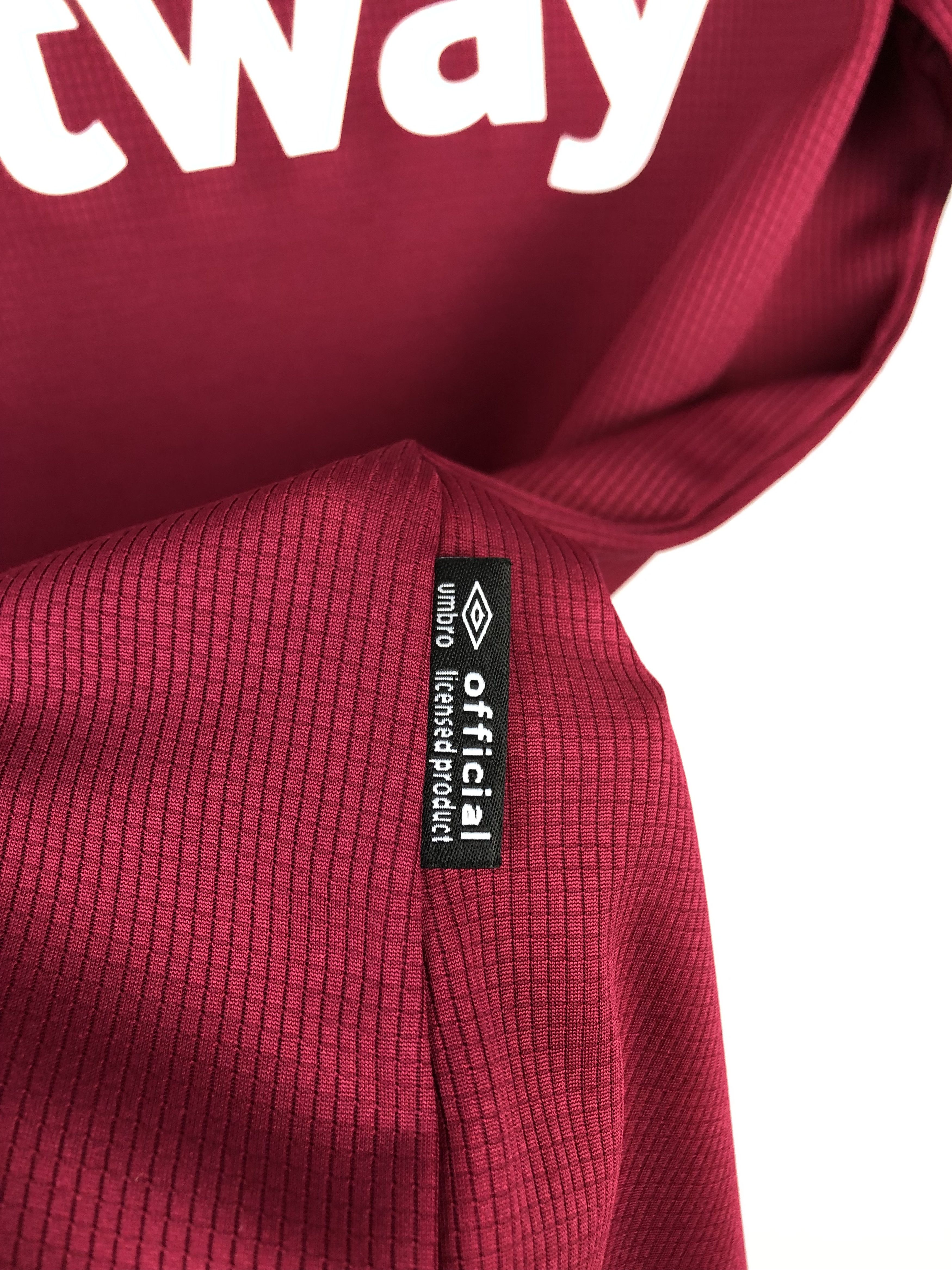 Umbro West Ham United football shirt 2022 Soccer Umbro Tee Hype Size US L / EU 52-54 / 3 - 4 Thumbnail