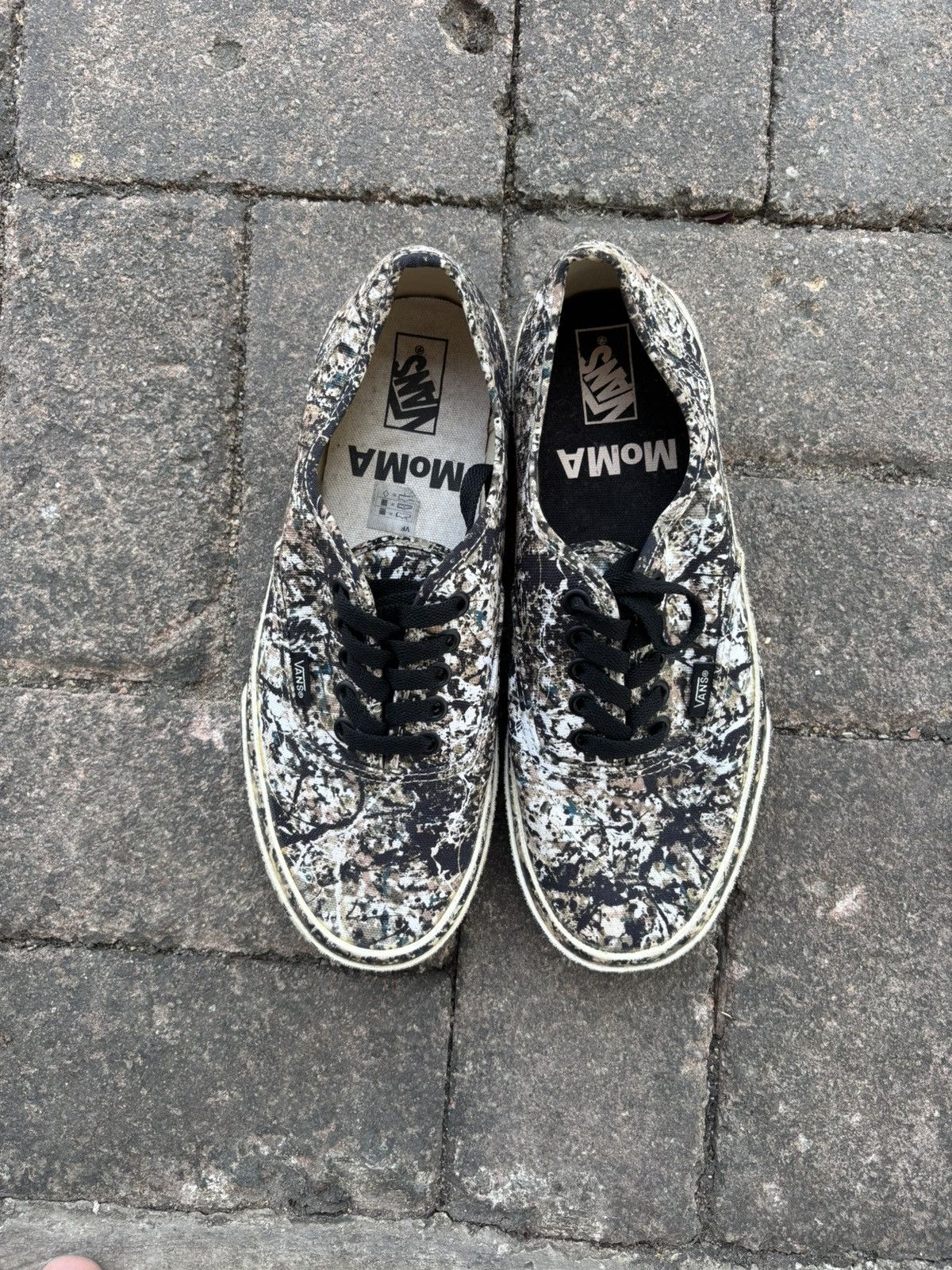 Vans Vans x MoMA Size US 8 / EU 41 - 2 Thumbnail
