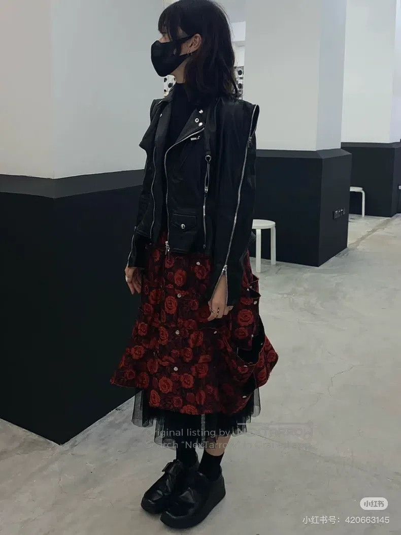 Comme des Garcons Comme Des Garcons size XS Ultra rare armor rose skirt with Size 23" - 6 Thumbnail