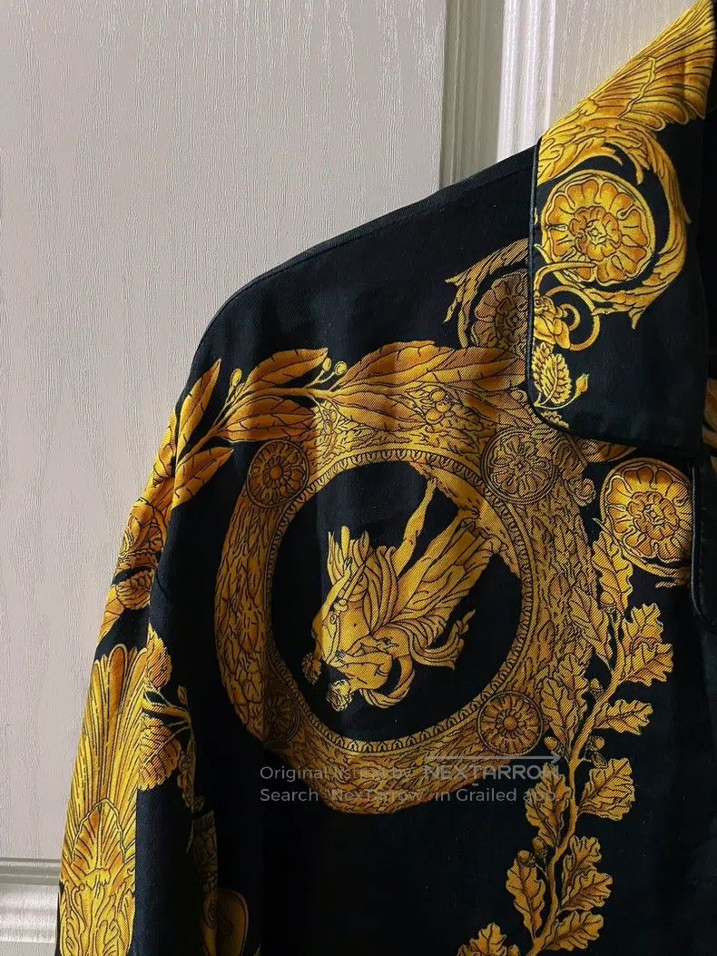 Versace Versace Silk shirt top black gold Size US XXL / EU 58 / 5 - 4 Thumbnail