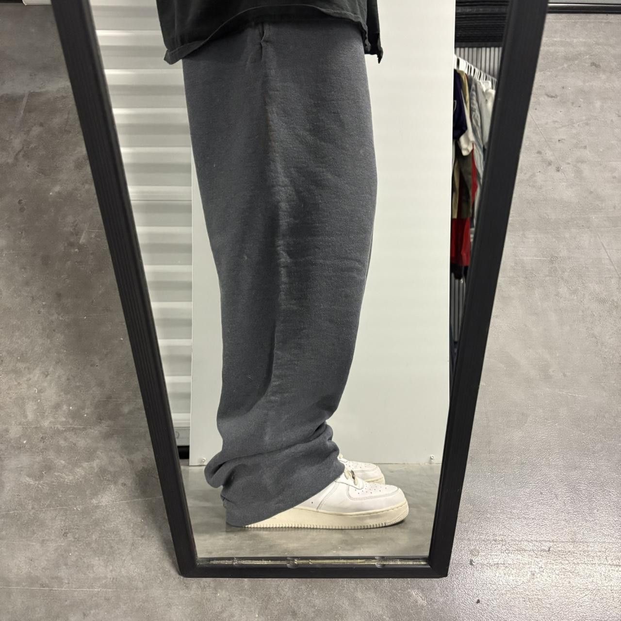 Russell Athletic CRAZY Vintage Y2K/2000s Baggy Grey Russell Athletic Sweatpants! Size US 34 / EU 50 - 1 Thumbnail