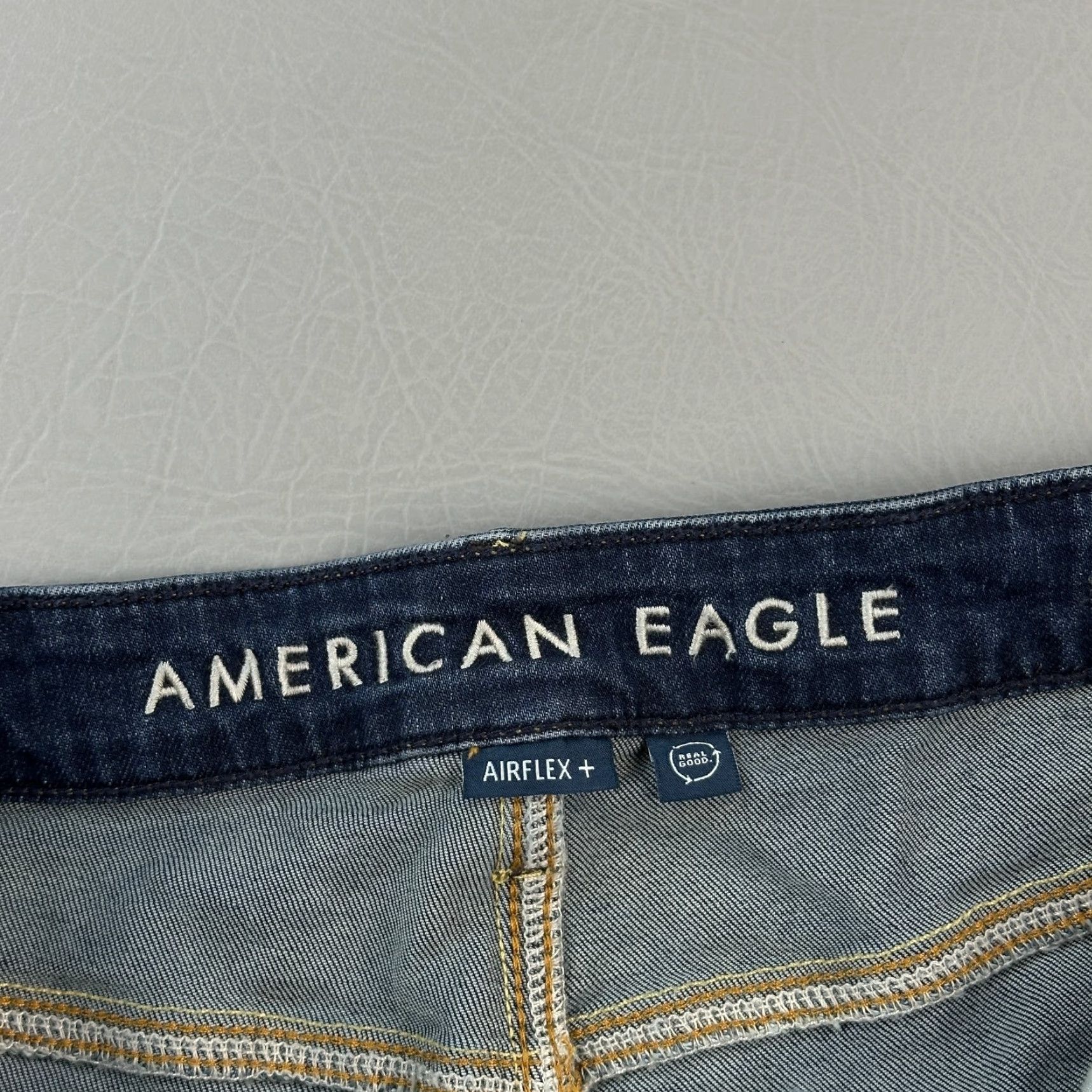 American Eagle Outfitters American Eagle Jeans Mens 34x34 Dark Wash Athletic Fit Stretch Casual Denim 5-Pocket 34x33 Blue Cotton Blend Size US 34 / EU 50 - 6 Thumbnail