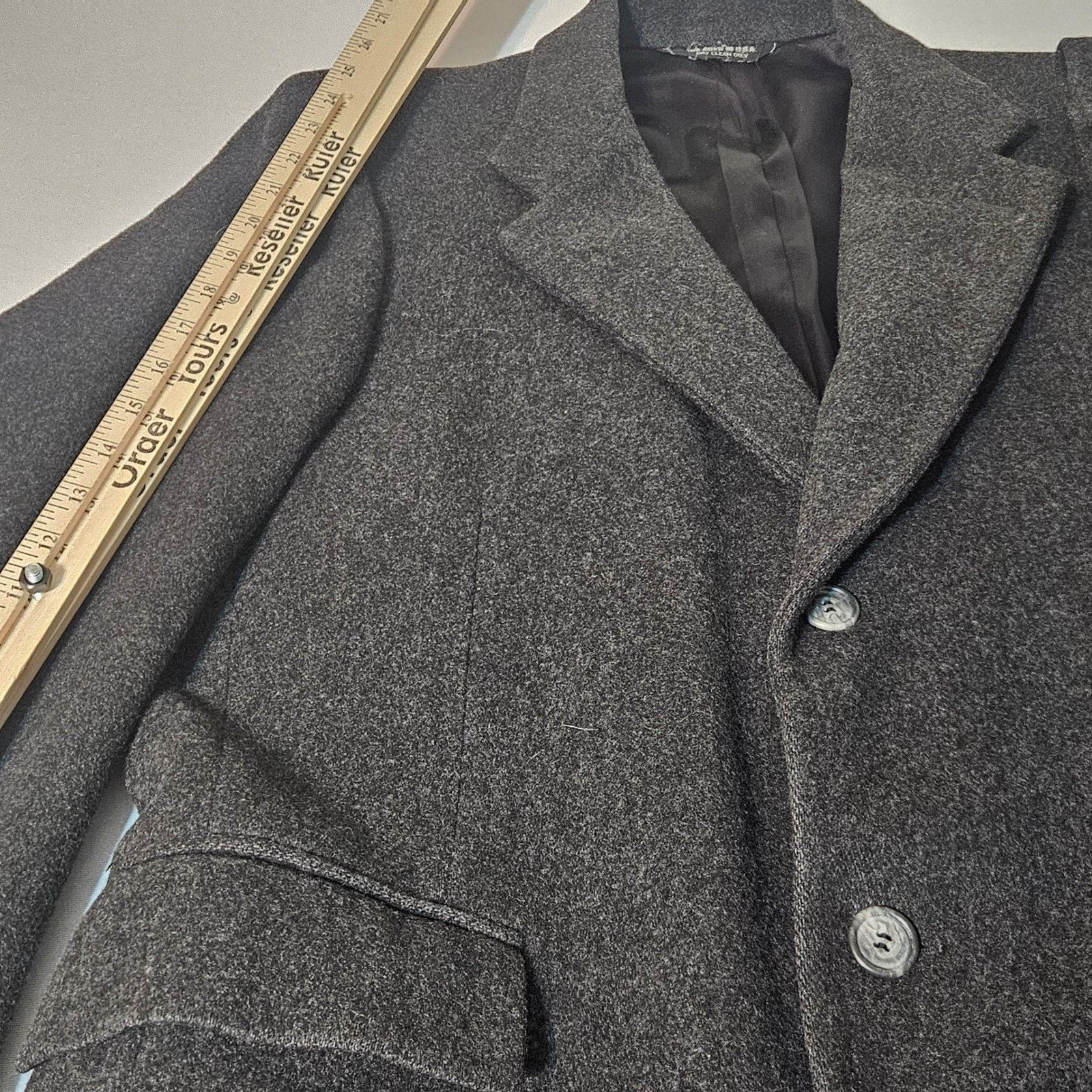 Christian Dior Monsieur VTG Christian Dior Monsieur Gray 46 WOOL Overcoat Men Coat Size US S / EU 44-46 / 1 - 7 Thumbnail