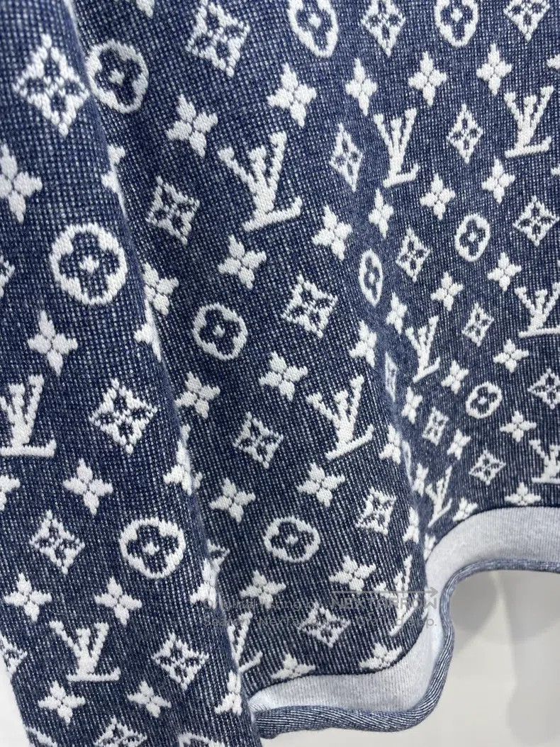 Louis Vuitton Louis Vuitton Presbyopia full print chain knit sweater Size S / US 4 / IT 40 - 5 Thumbnail