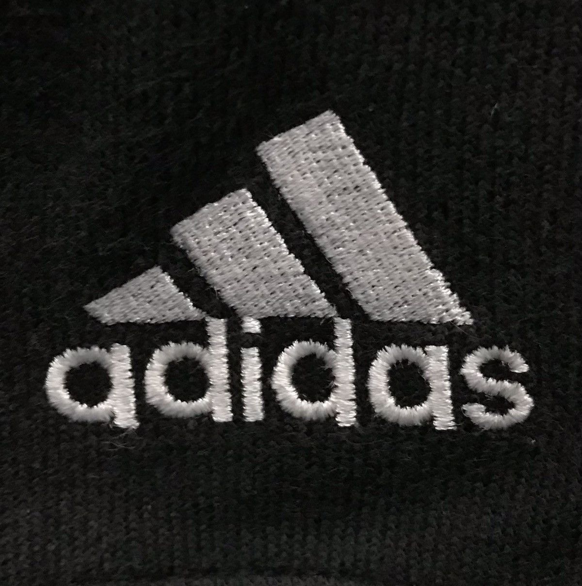 Adidas × NBA × Vintage Vintage Adidas NBA Hoodie Size US L / EU 52-54 / 3 - 5 Thumbnail