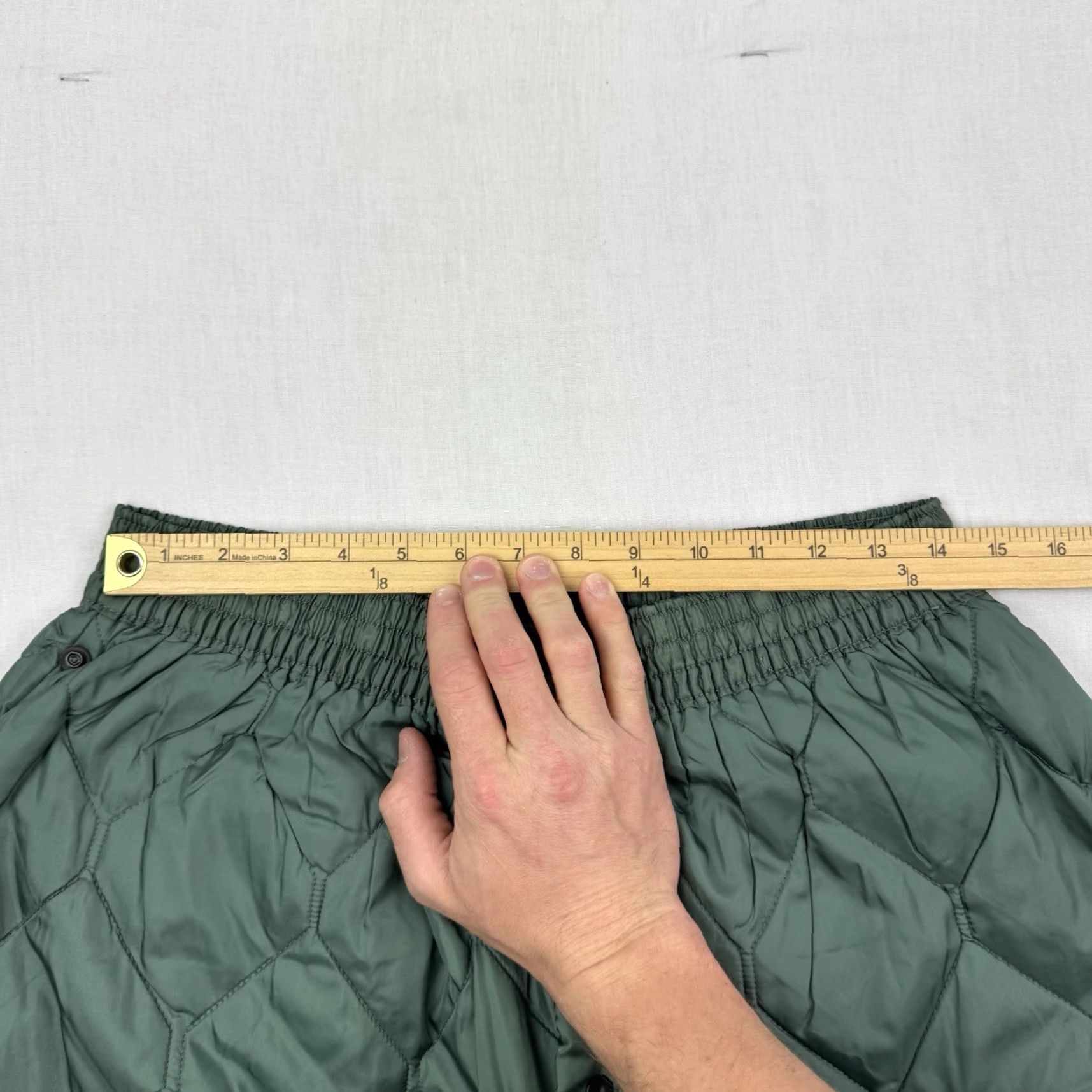 Vintage VINTAGE Army Quilted Pants - 1960s USA Military Snap Closure - Adult Large - Green Chino Style Trousers, Relaxed Fit, 30in Inseam, Workwear Mens Size US 33 - 5 Thumbnail