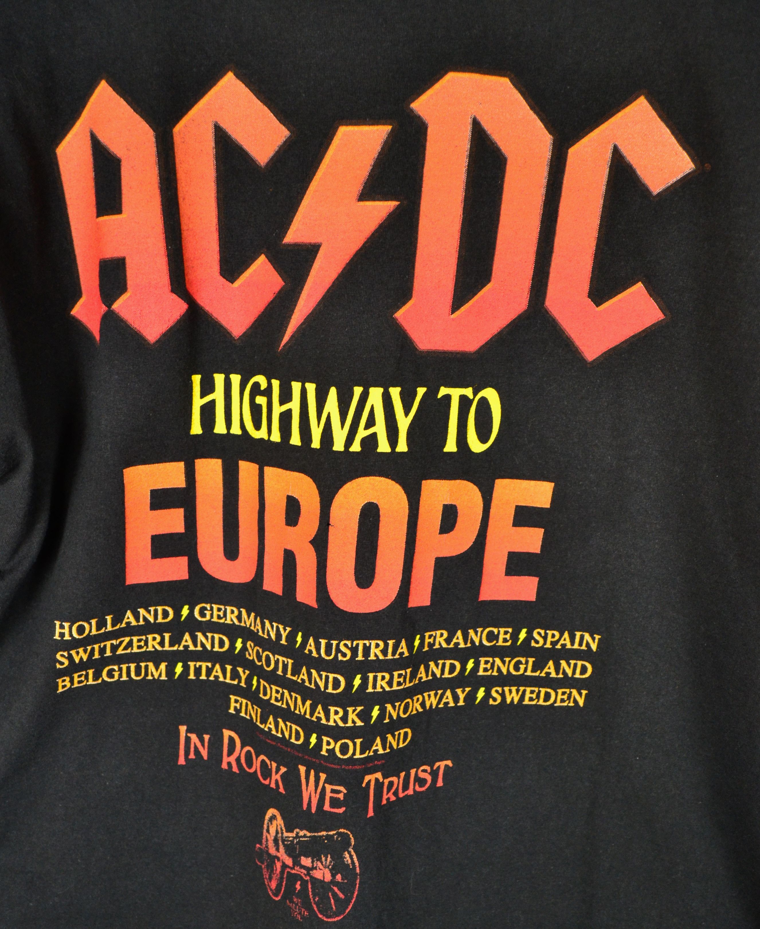 AC/DC AC/DC Highway to Europe Tour 2010 Band Tee Size US L / EU 52-54 / 3 - 6 Thumbnail