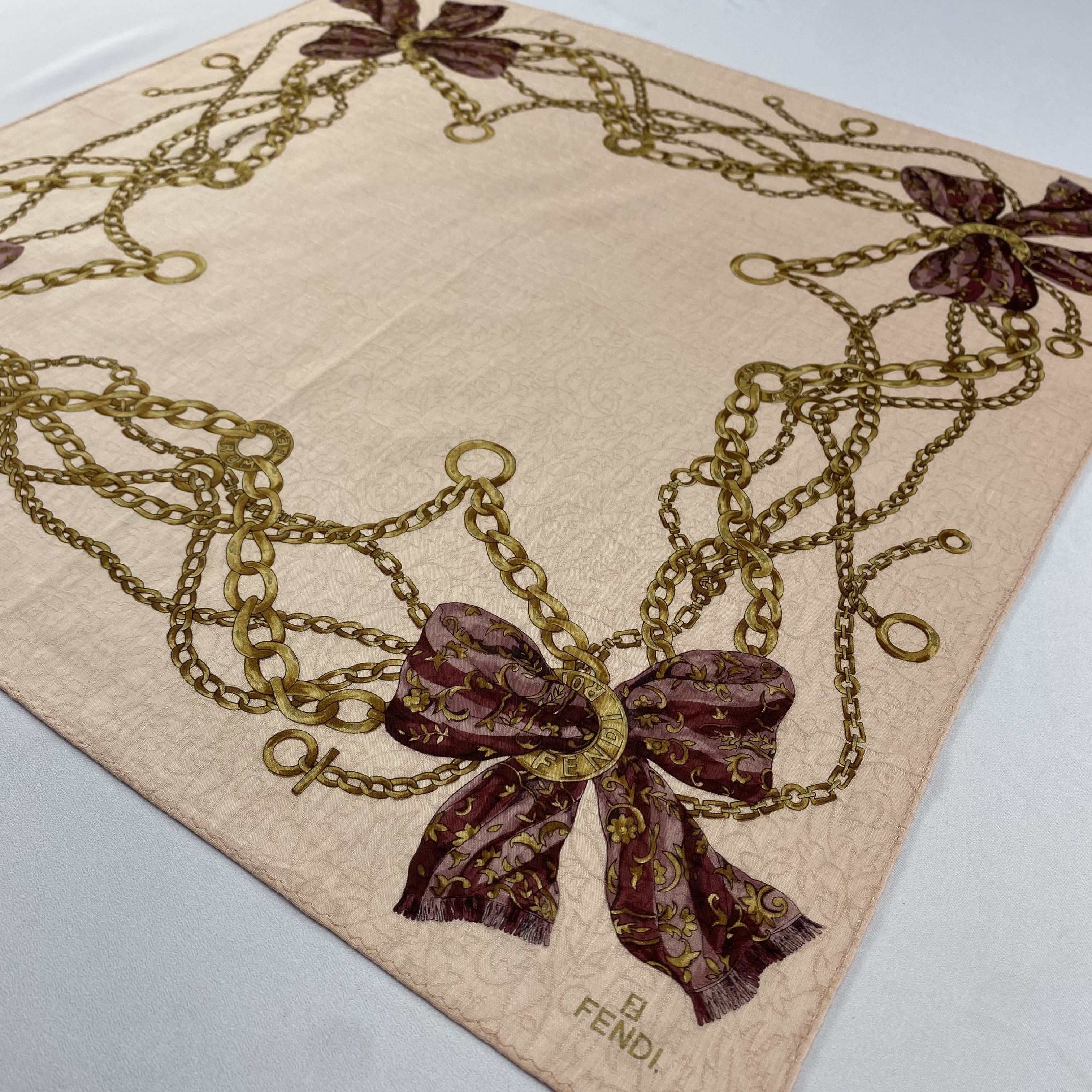 Vintage Fendi Handkerchief / Bandana / Neckerchief C898 Size ONE SIZE - 4 Thumbnail