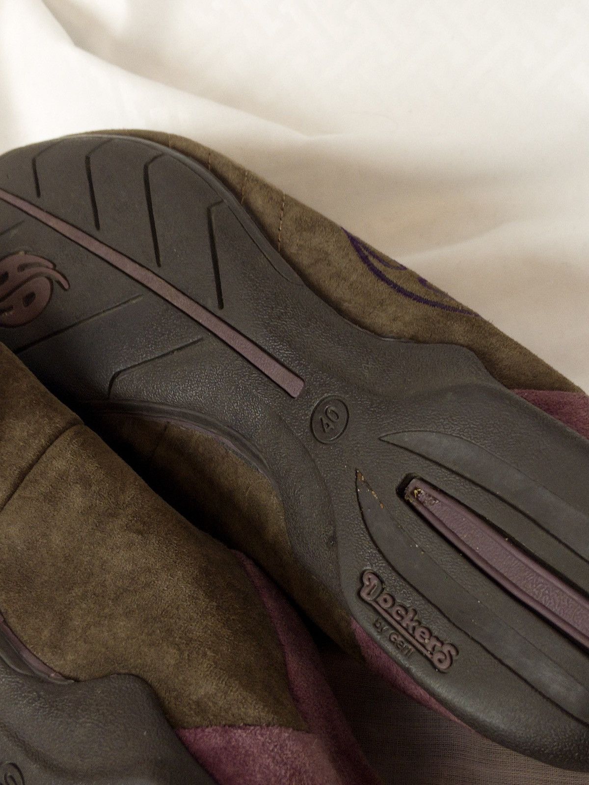 Dockers Dockers vintage y2k 2000s brown/lilac suede sneakers Size US 9 / IT 39 - 12 Thumbnail