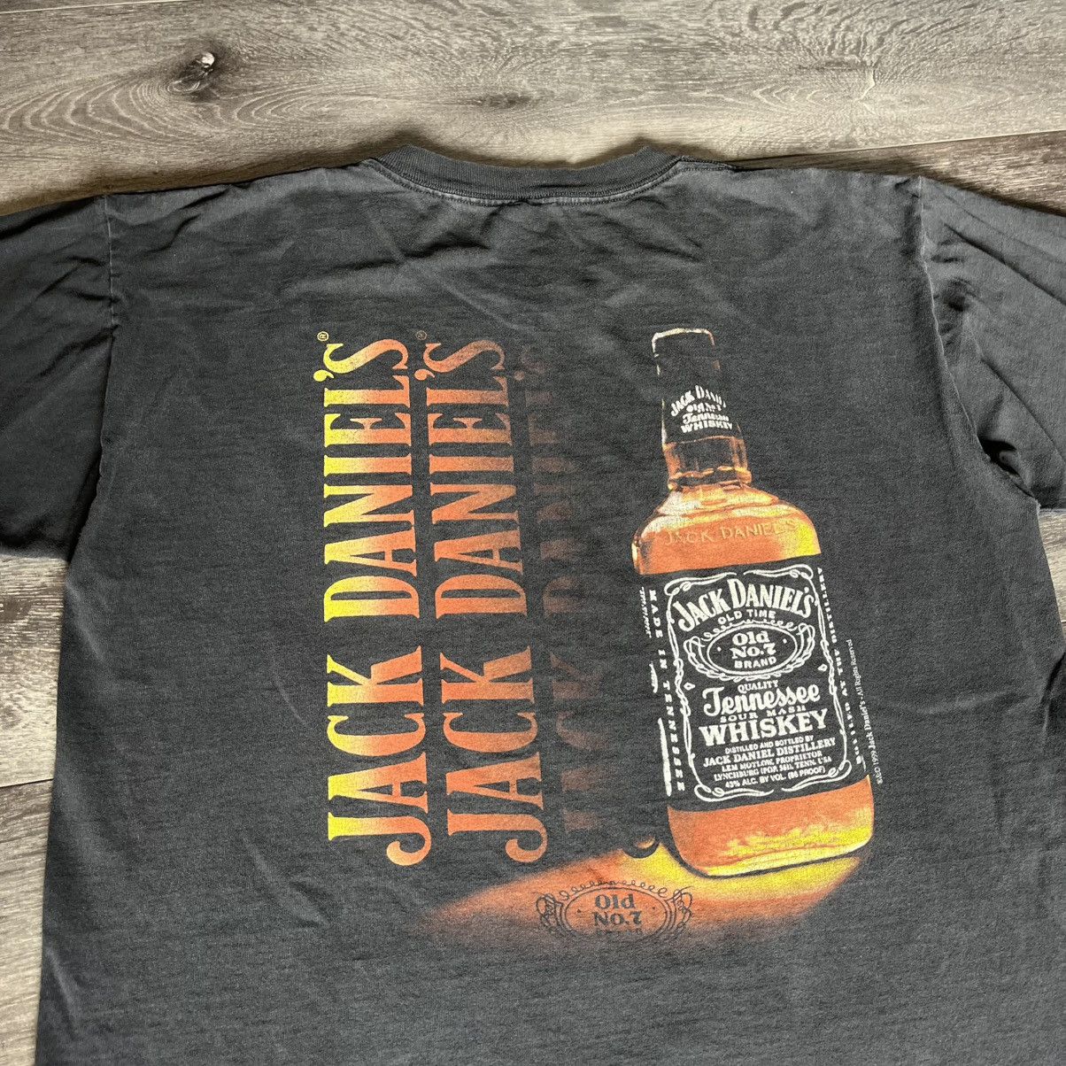 Vintage Vintage 90s Jack Daniels Tennessee Whiskey Graphic Logo Tee Size US L / EU 52-54 / 3 - 3 Thumbnail