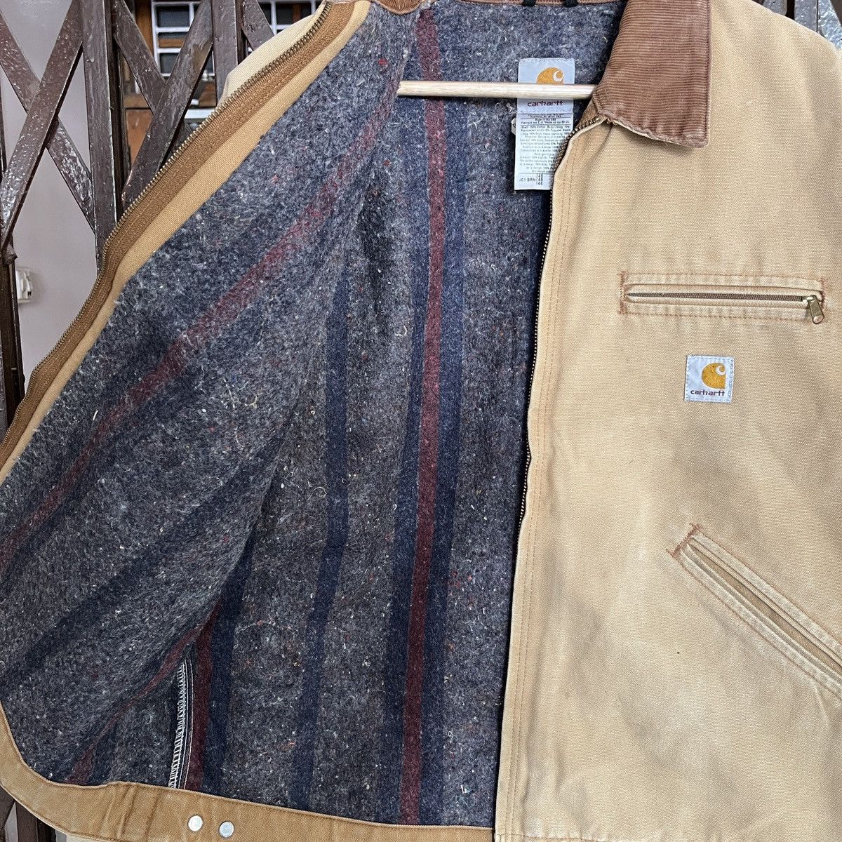 Carhartt Vintage Carhartt Detroit Jacket J01 BRN Size US L / EU 52-54 / 3 - 4 Thumbnail
