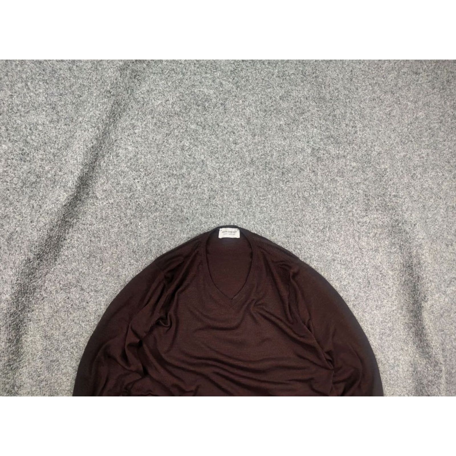 John Smedley John Smedley England Design Wool Sweater Shirt Pullover Long Sleeve V-Neck Brown Mens L Capstone Casual Winter - Size US L / EU 52-54 / 3 - 2 Thumbnail