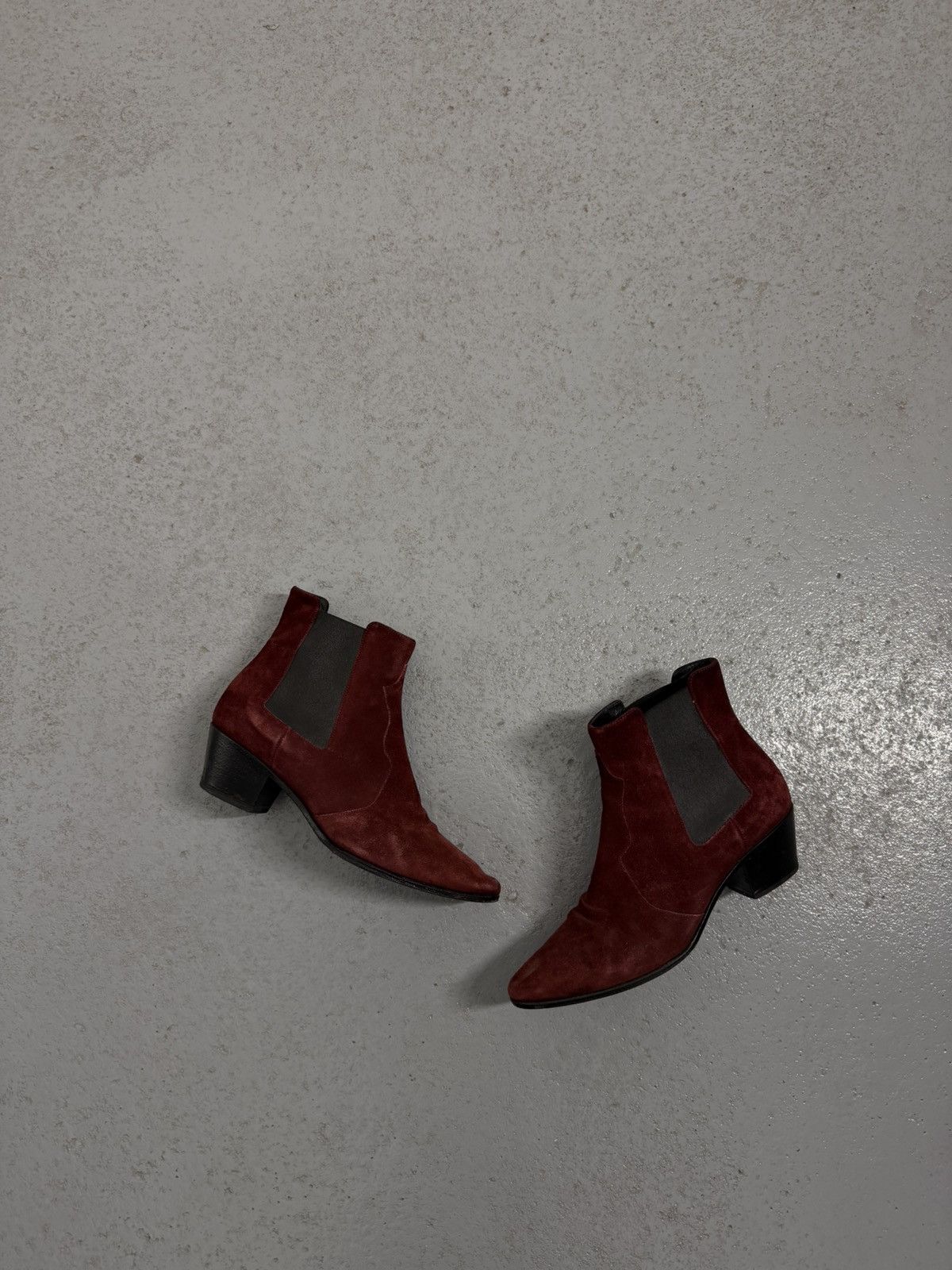 Saint Laurent Paris Saint Laurent Burgundy Suede Chelsea Boots Size US 8 / IT 38 - 1 Thumbnail
