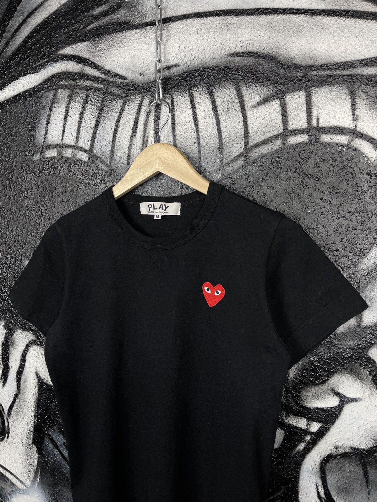 Comme des Garcons PLAY Comme Des Garcons PLAY Red Heart Logo T-Shirt WMNS Size M Size M / US 6-8 / IT 42-44 - 4 Thumbnail