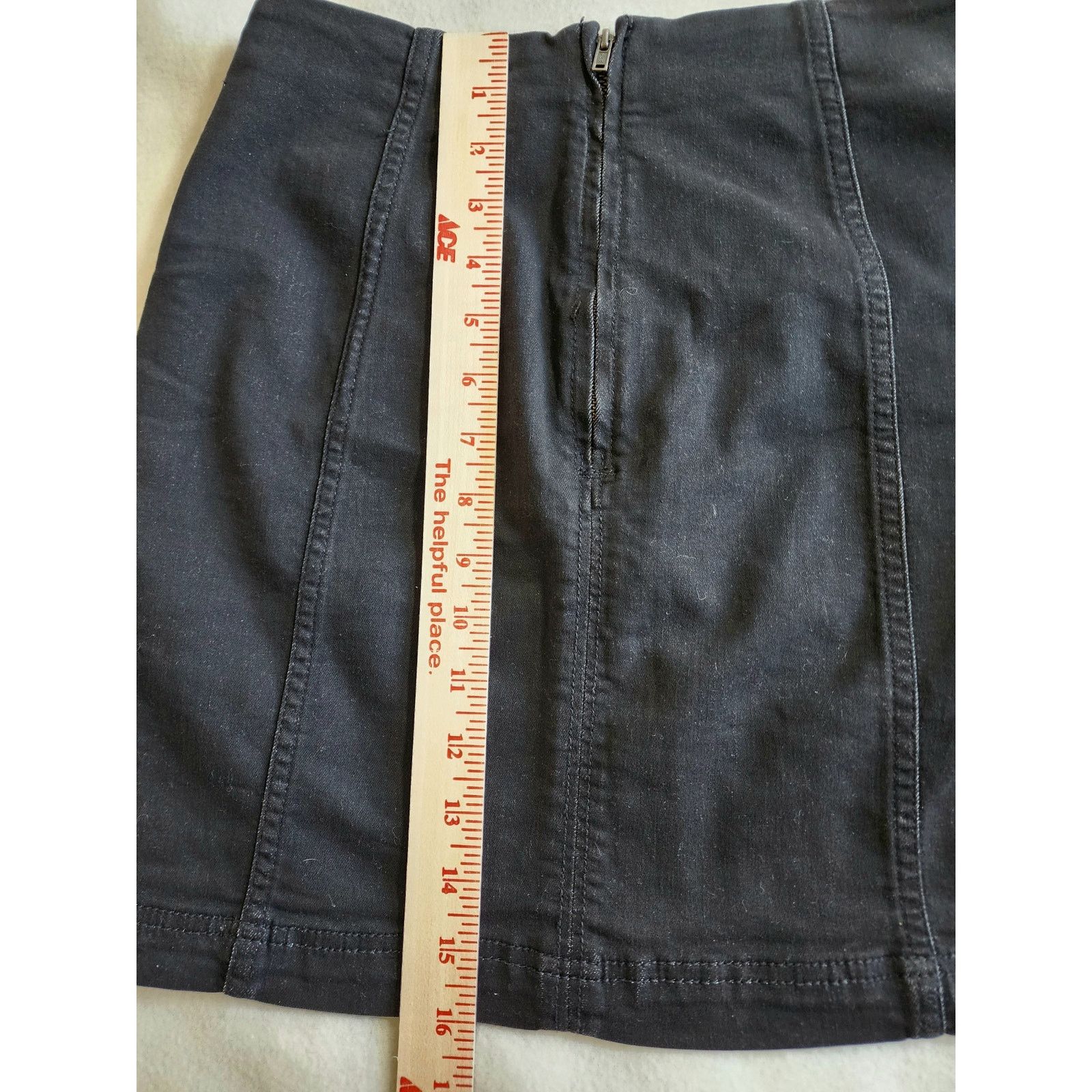 Free People Free People Modern Femme Black Denim Mini Skirt Size 6 Size 28" / US 6 / IT 42 - 5 Thumbnail