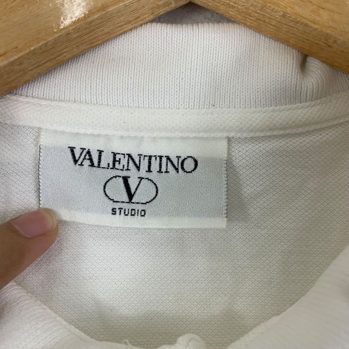 Valentino Vintage VALENTINO ITALY STUDIO Collection Polo Tee Shirt Size US M / EU 48-50 / 2 - 7 Thumbnail