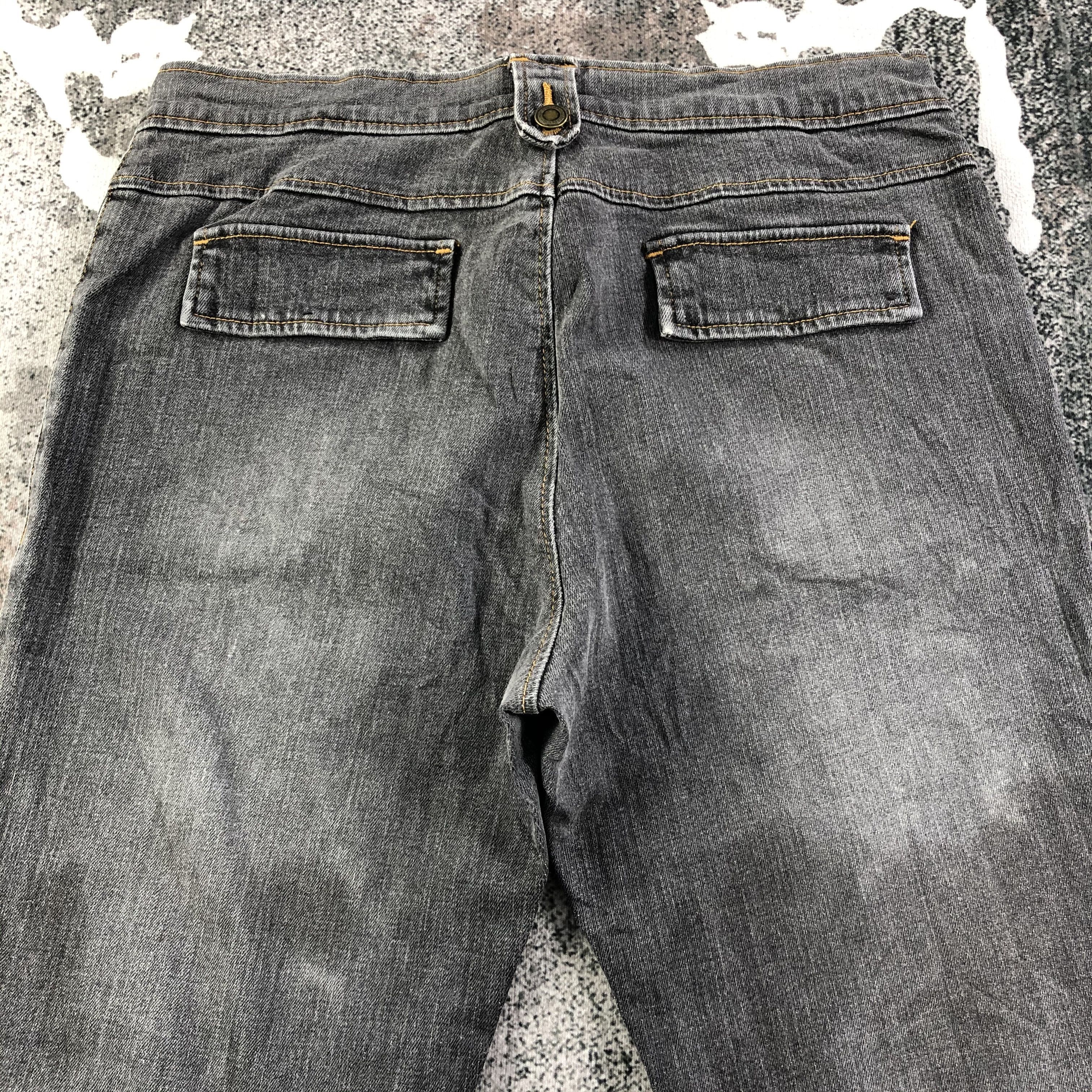 Japanese Brand IY Basics Bush Pants Jeans Faded Black Flare Denim KJ1653 Size US 28 / EU 44 - 4 Thumbnail