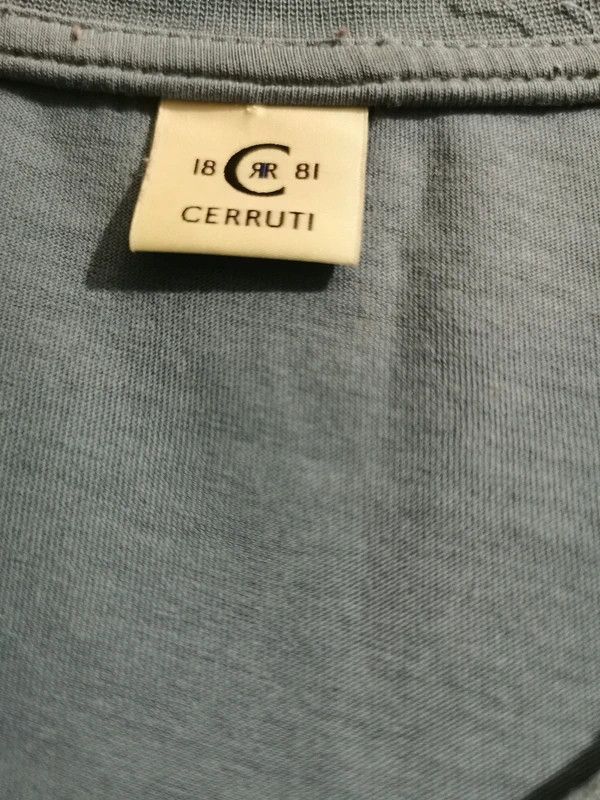 Cerruti 1881 Cerruti 1881 t shirt in blue. 100% cotton. Size S. Size US S / EU 44-46 / 1 - 5 Thumbnail