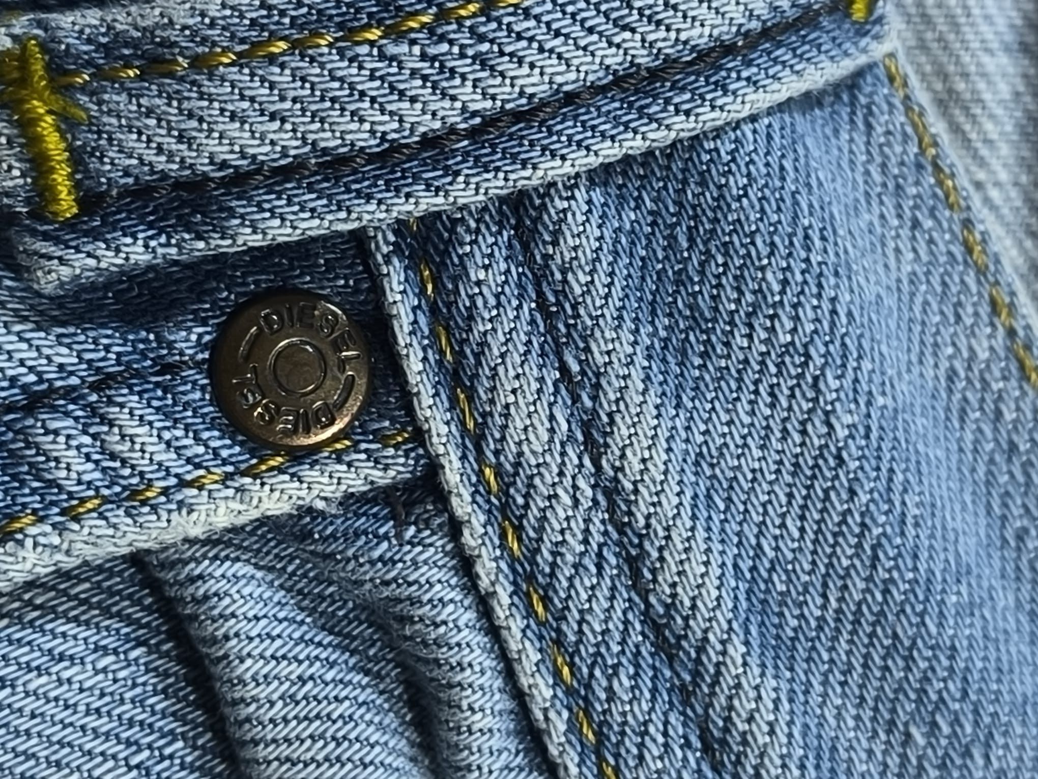 Diesel vtg diesel Italy 90s loose straight light blue faded jeans Size US 33 - 9 Thumbnail