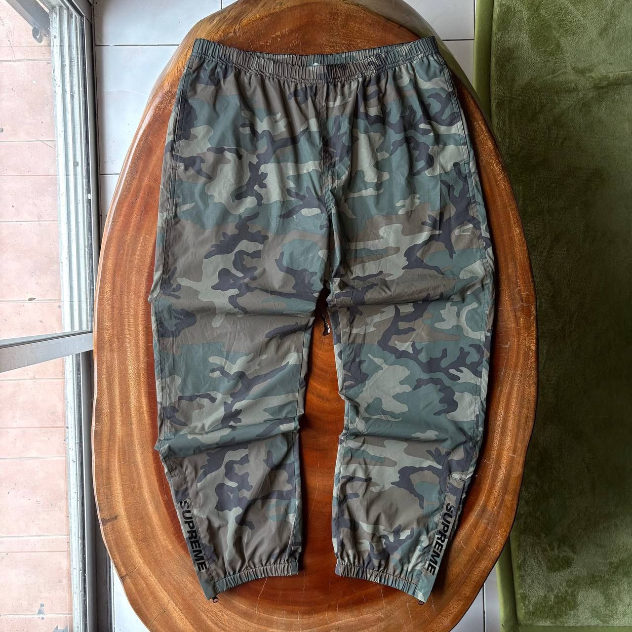 Supreme Reflective Camo Warm Up Pants | Grailed
