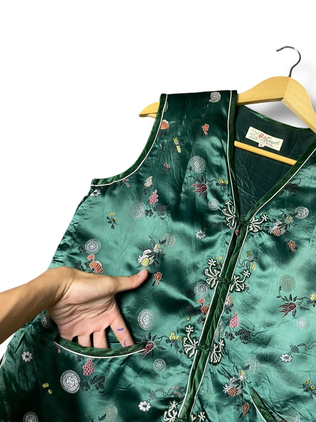 Market Squirrel Brand Satin Silk Outerwear Vests (60) Size US XXS / EU 40 - 4 Thumbnail