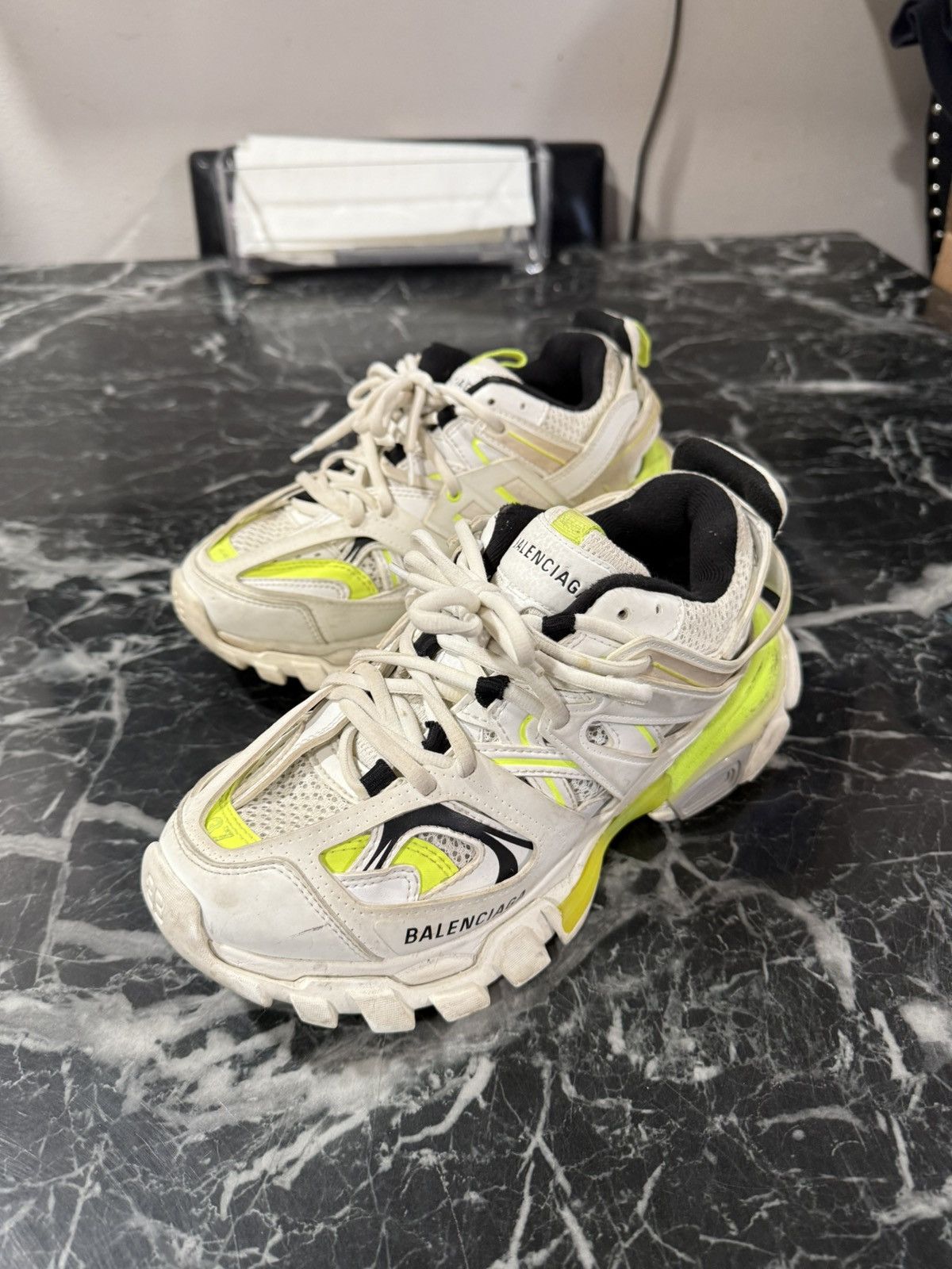 Balenciaga Balenciaga Track White Yellow Size 37 EU / 7 US Size US 7 / IT 37 - 14 Thumbnail