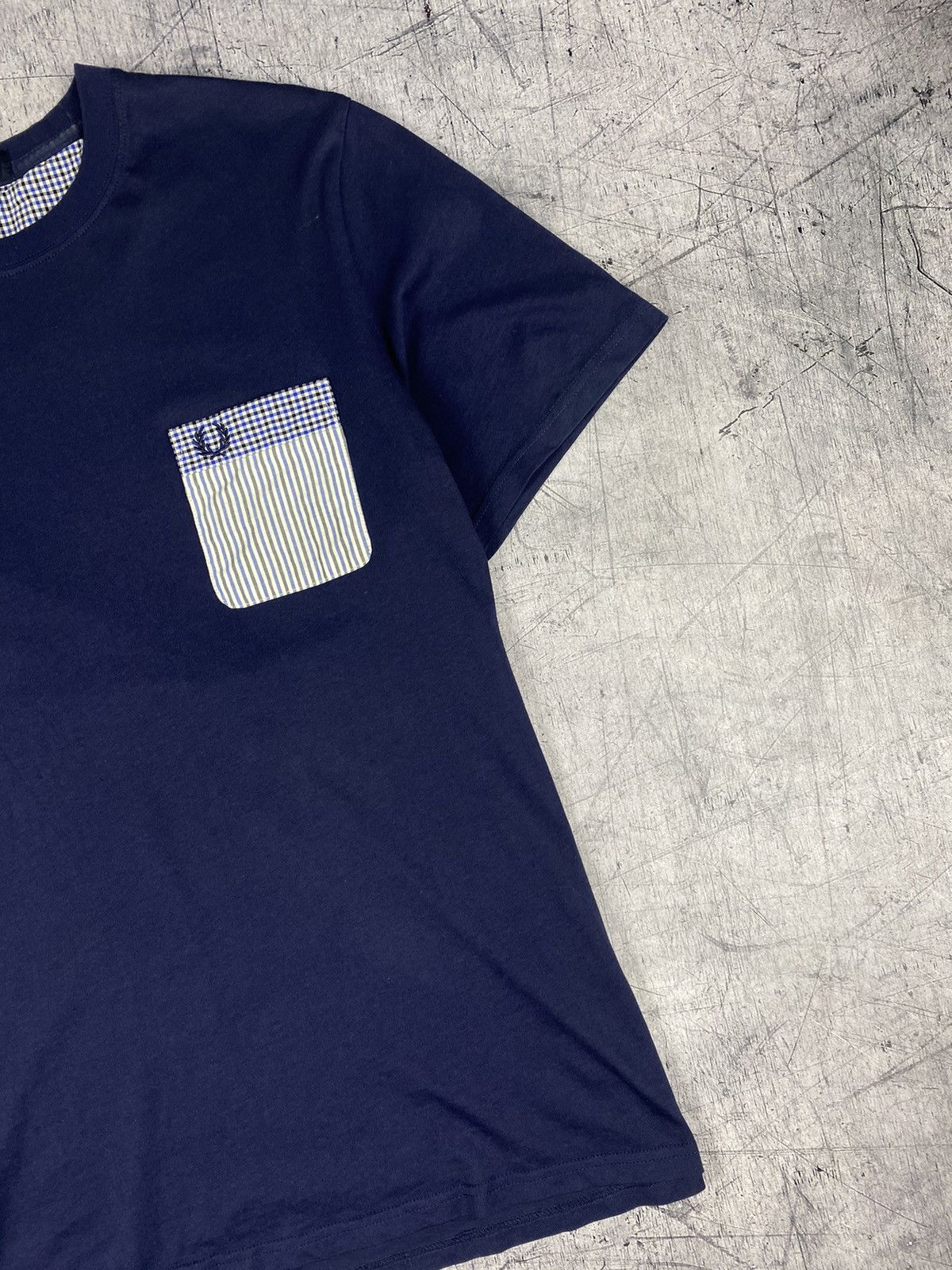 Fred Perry Fred Perry Basic T Shirt Tee Size L Size US L / EU 52-54 / 3 - 4 Thumbnail
