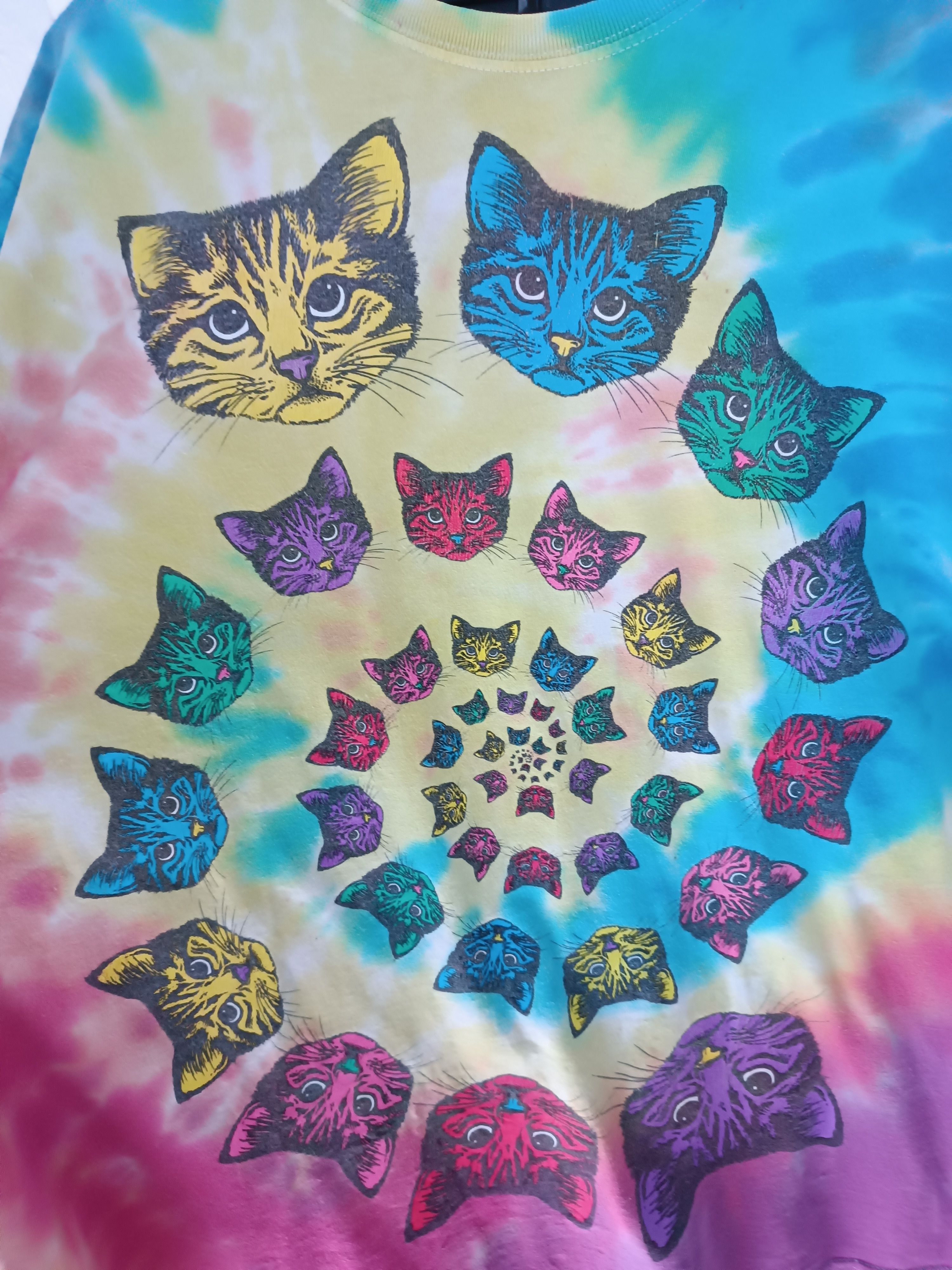 Vintage VINTAGE CAT TIE DYE LSD HIGH FUNNY HUMOR DRUG PET TEE Size US L / EU 52-54 / 3 - 7 Thumbnail