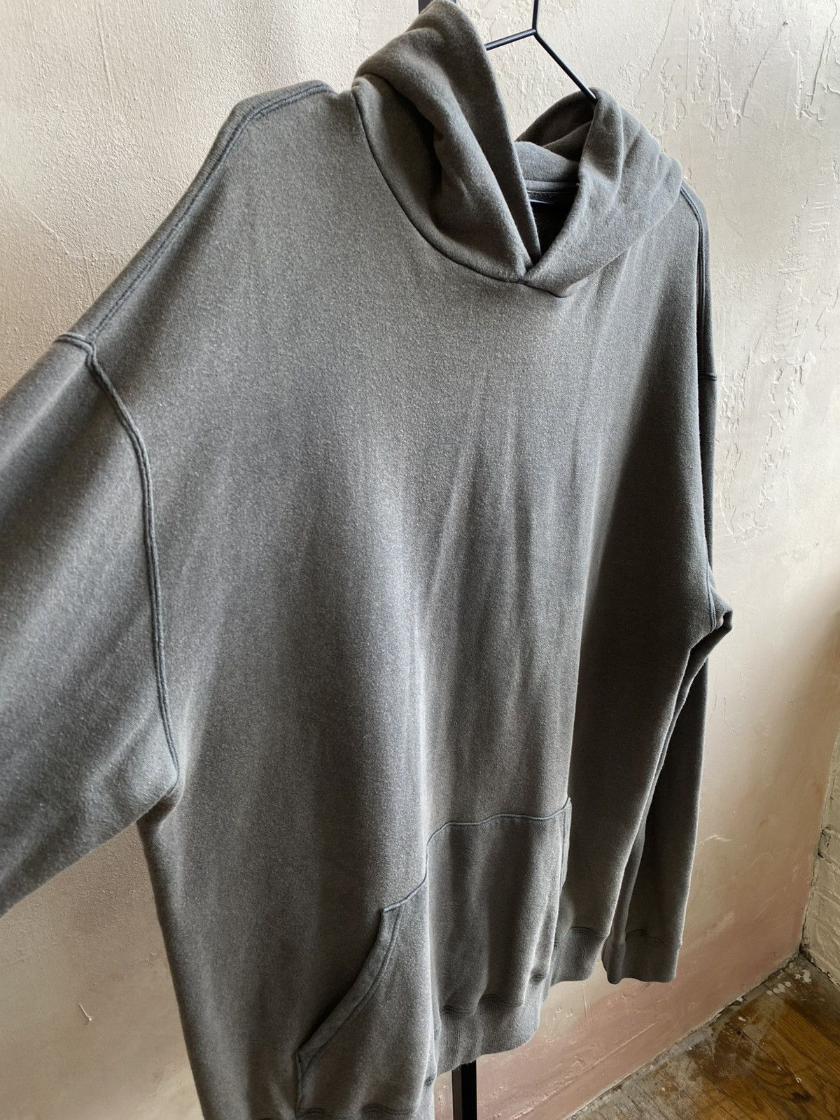 Yohji Yamamoto OVERSIZED HOODIE JUMBO LOGO HOOD OVERWASH DISTRESS FADED Size US XL / EU 56 / 4 - 3 Thumbnail