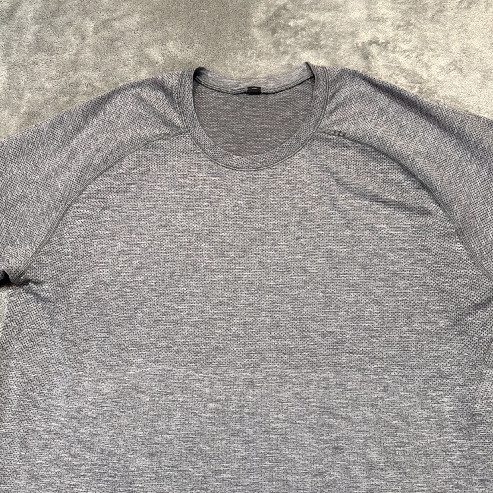 Lululemon Lululemon Metal Vent Tech Shirt Mens XL Gray Training Casual Gym Workout Vent Tech Shirt Size US XL / EU 56 / 4 - 2 Thumbnail