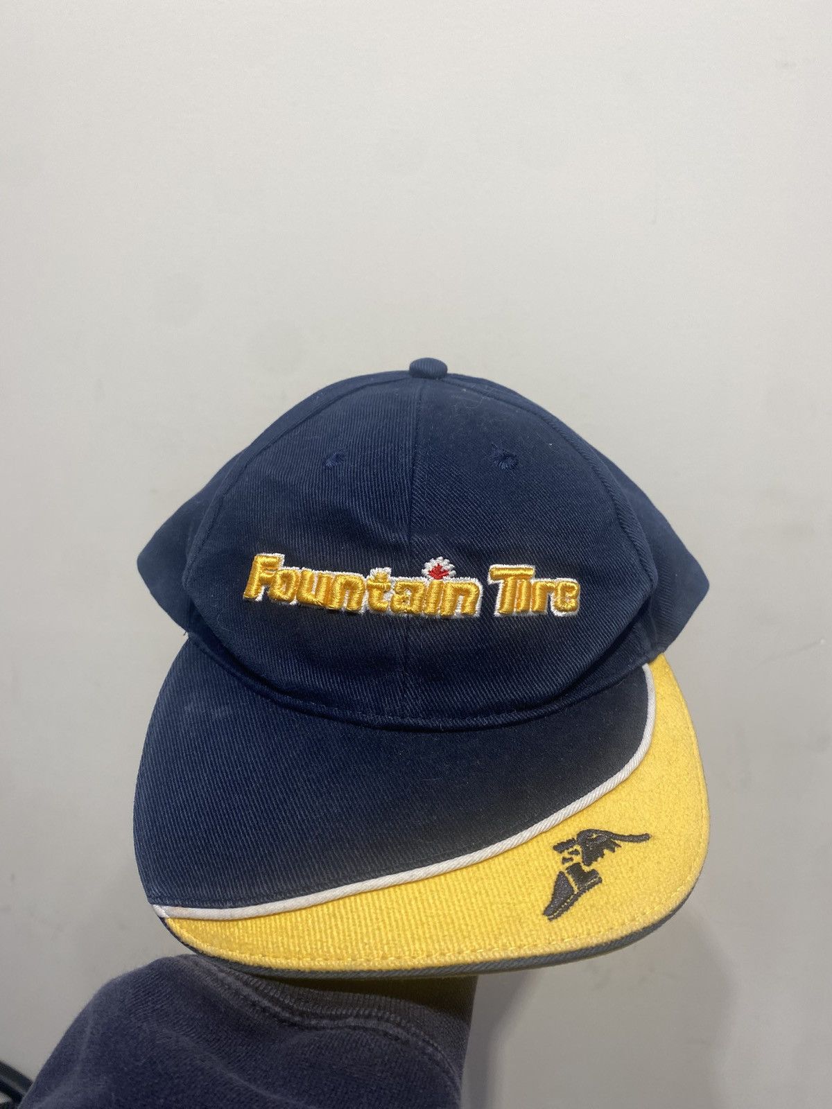 NASCAR Vintage fountain Tire Hat Size ONE SIZE - 1 Preview