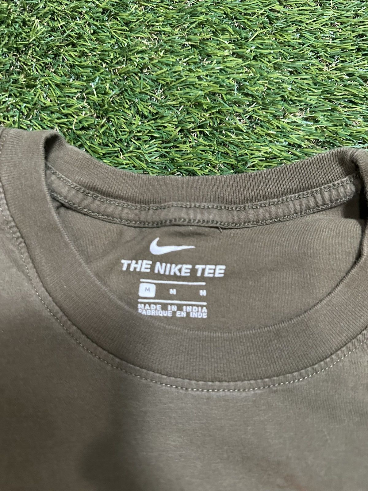 Nike Olive Green Nike Tee Orange Swoosh Size Medium Size US M / EU 48-50 / 2 - 5 Thumbnail