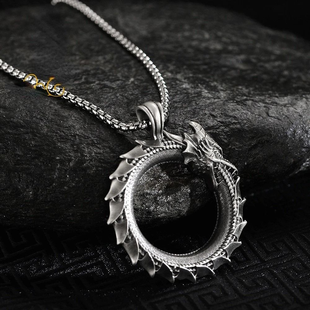 Jewelry × Vintage Retro Circle Dragon Pendant Necklace Size ONE SIZE - 4 Thumbnail