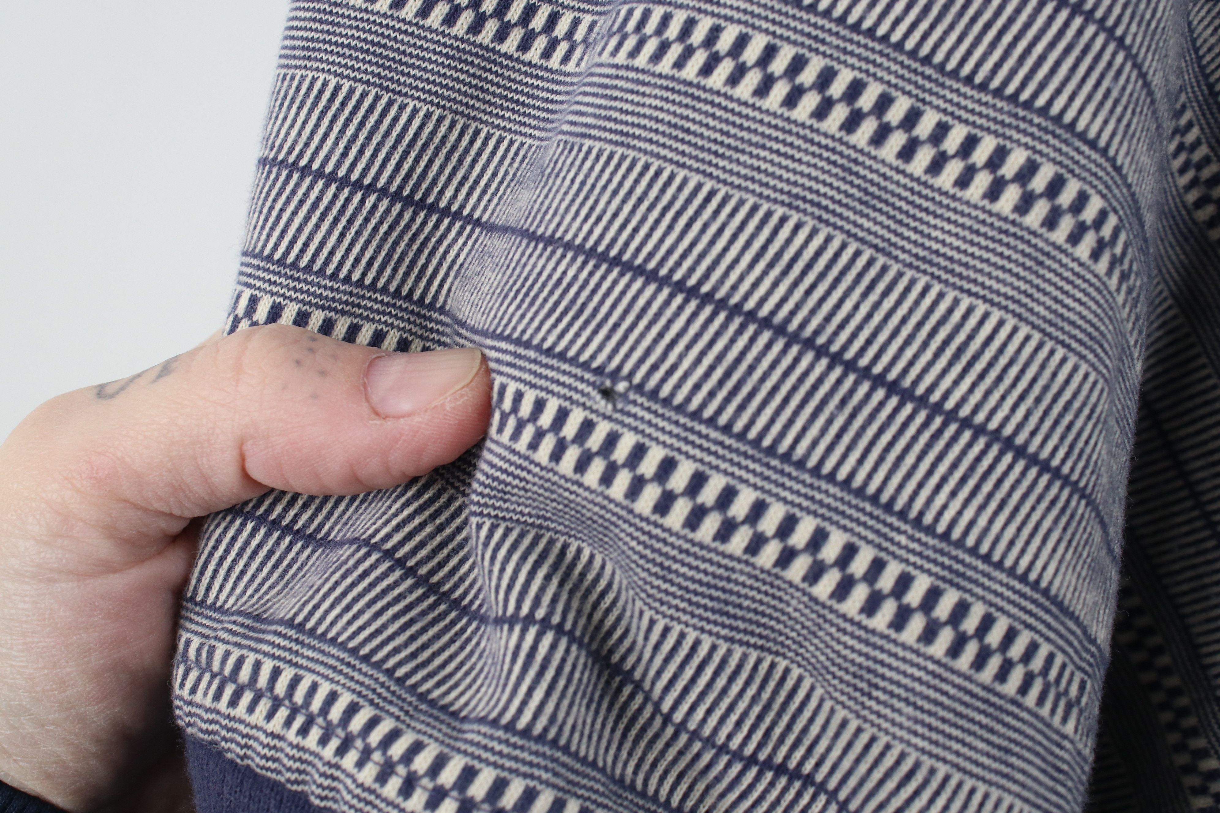 Vintage Vintage 90s Streetwear Fit Striped Knit Golf Polo Shirt Size US L / EU 52-54 / 3 - 4 Thumbnail