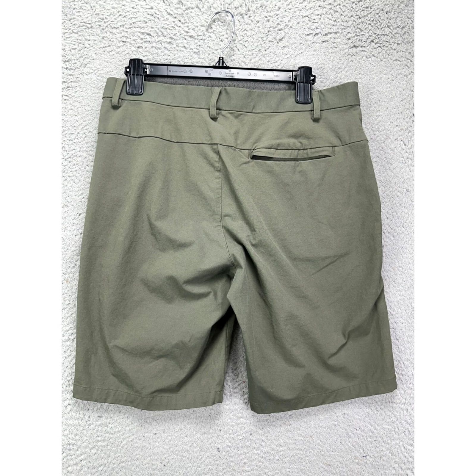 Olive Brady Shorts Mens 32 Live. Olive Nylon Blend Hiking Flat Front Stretch Outdoor – Green Casual Outdoor Walking Comfort Lightweight Mens 32 (Inseam 10) Size US 32 / EU 48 - 3 Thumbnail