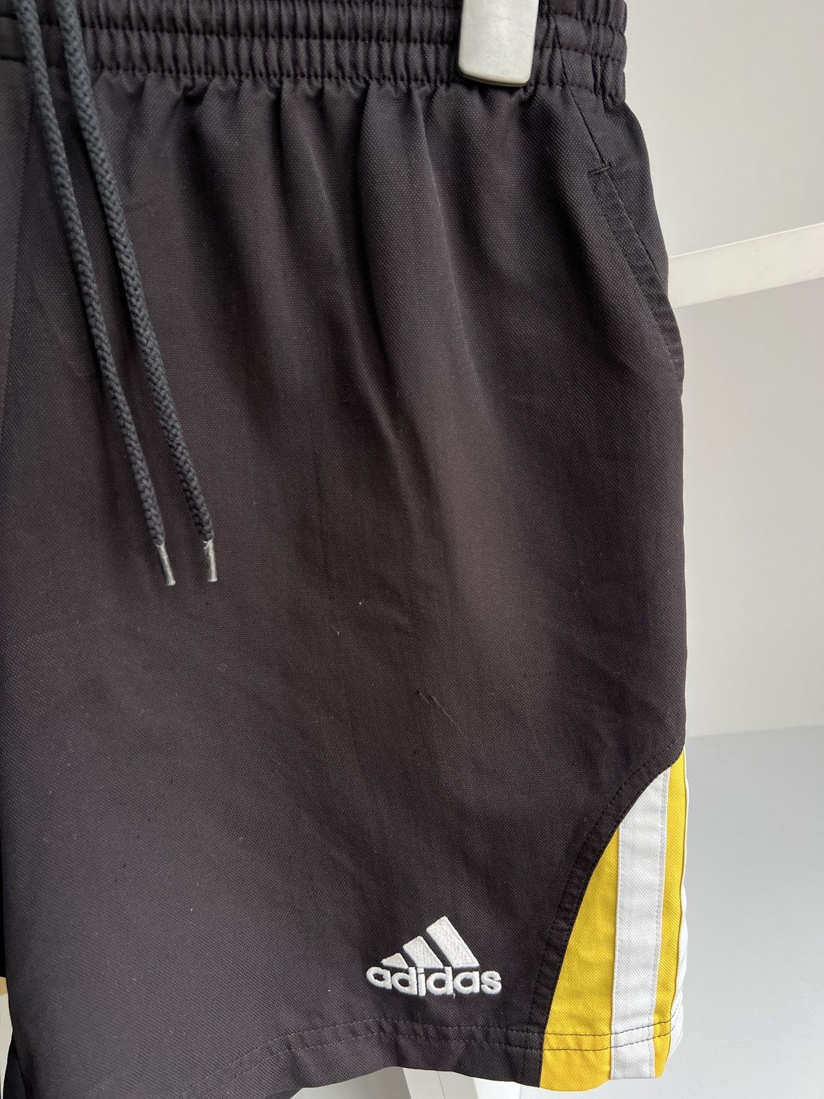 Adidas × Vintage Vintage Adidas Shorts 90s style Size US 32 / EU 48 - 8 Thumbnail