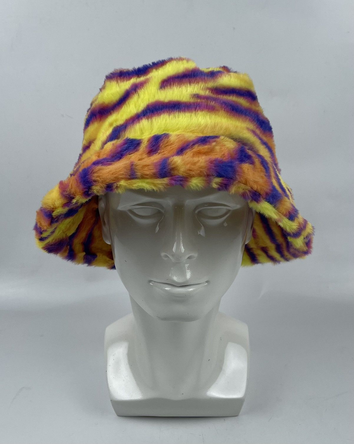 Other custom made multicolour hat tc16 Size ONE SIZE - 2 Thumbnail