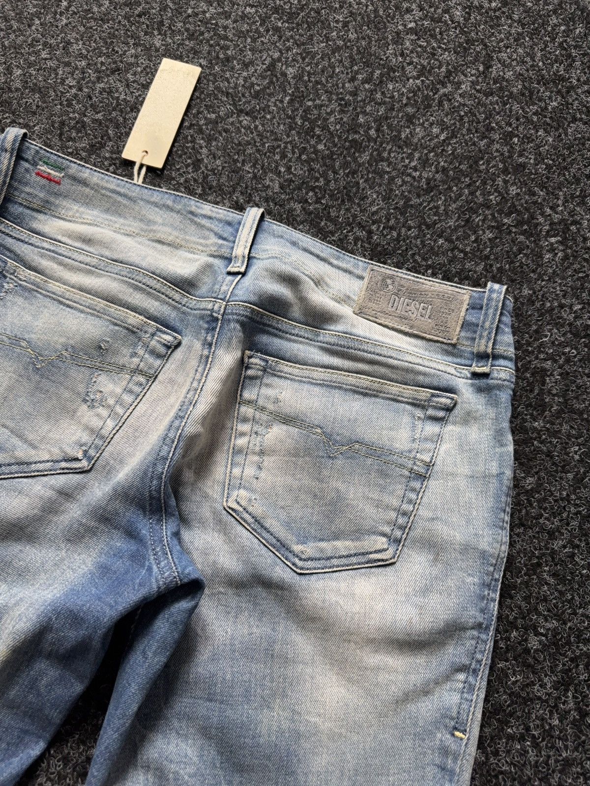 Diesel Luxury 00s Diesel Grupee Distressed Super Slim Skinny Jeans Size 28" / US 6 / IT 42 - 15 Thumbnail