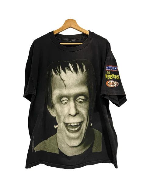 image of Dc Comics x Movie Vintage 1998 Frankenstein Herman Munster Snickers Tee in Black, Men's (Size XL)