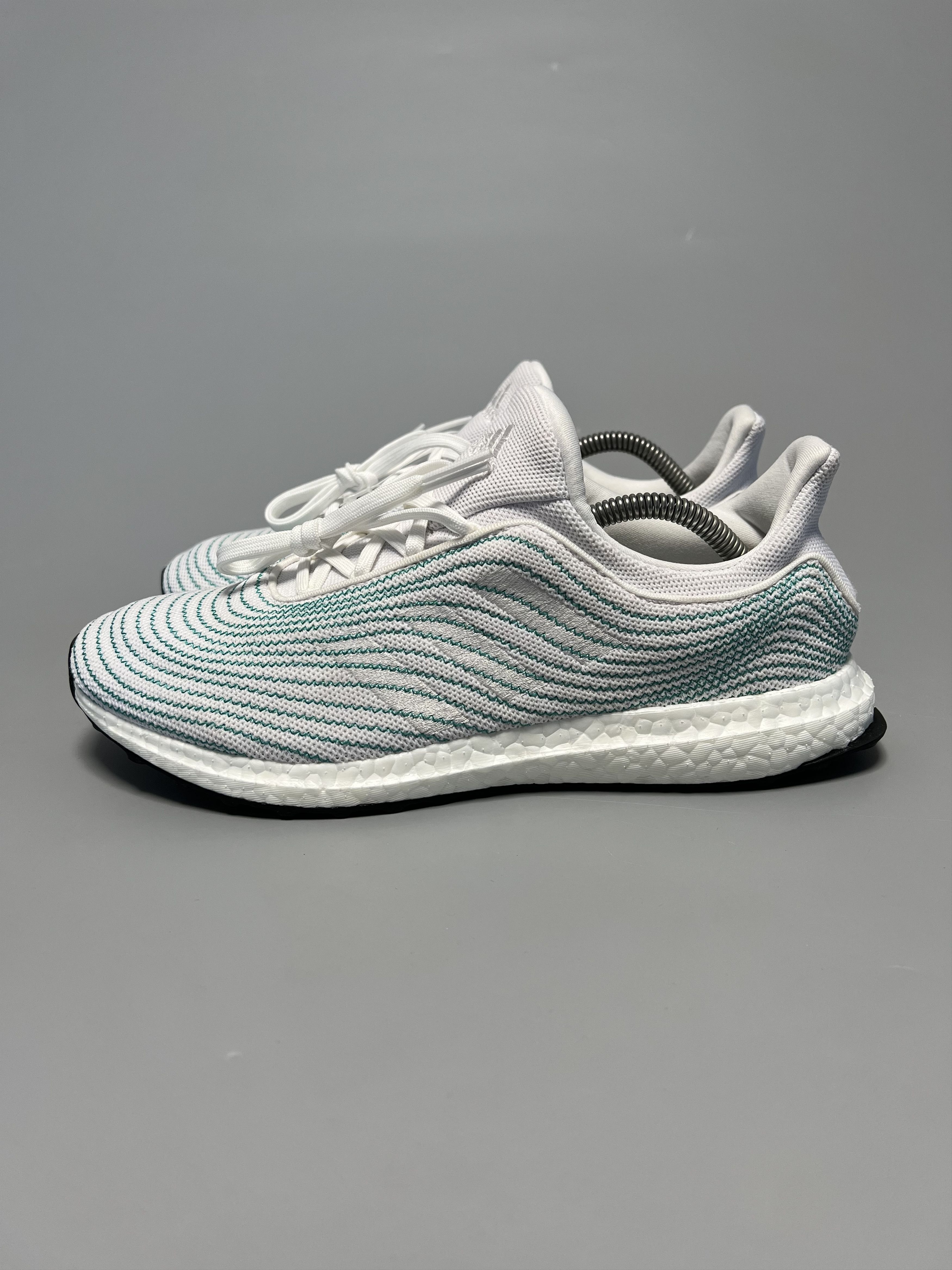 Adidas Adidas UltraBoost Dna Parley Men's Trainers Running Shoes Size US 9 / EU 42 - 2 Thumbnail