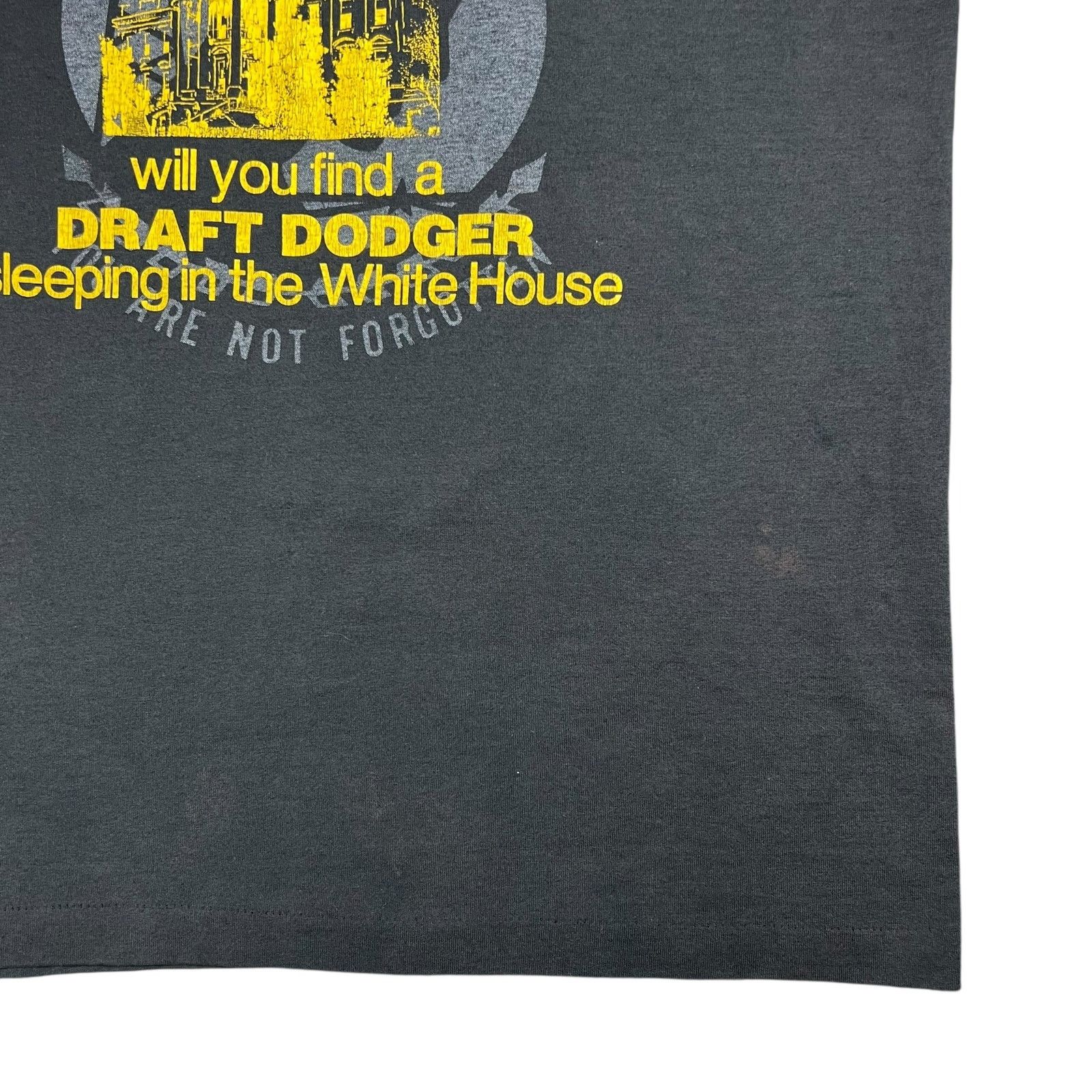 Fruit Of The Loom × Vintage 80s Only in America is a DRAFT DODGER White House faded tee Size US XL / EU 56 / 4 - 3 Thumbnail