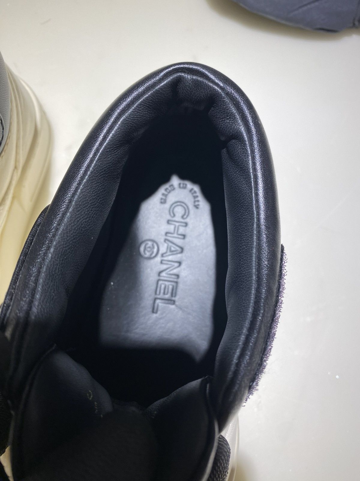Chanel Chanel Coco Mark Leather Trainers US5.5 Size US 5.5 / IT 35.5 - 12 Thumbnail